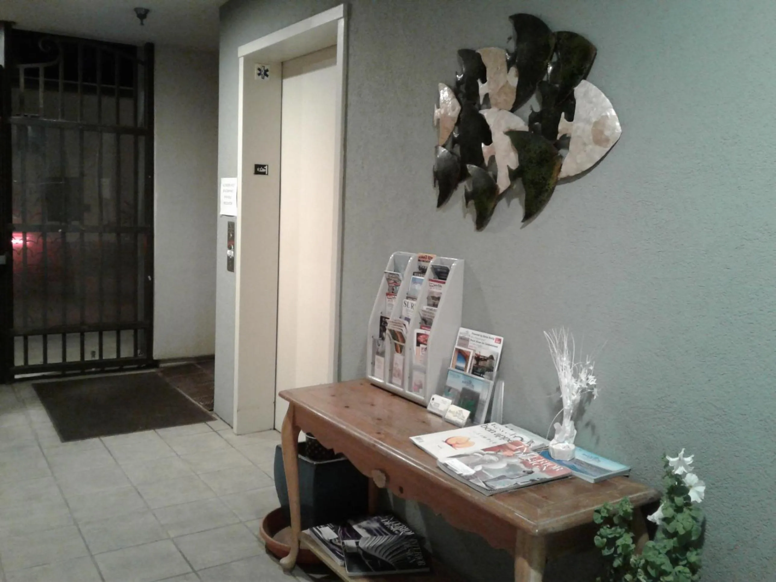 Property building in Beach House Inn & Suites