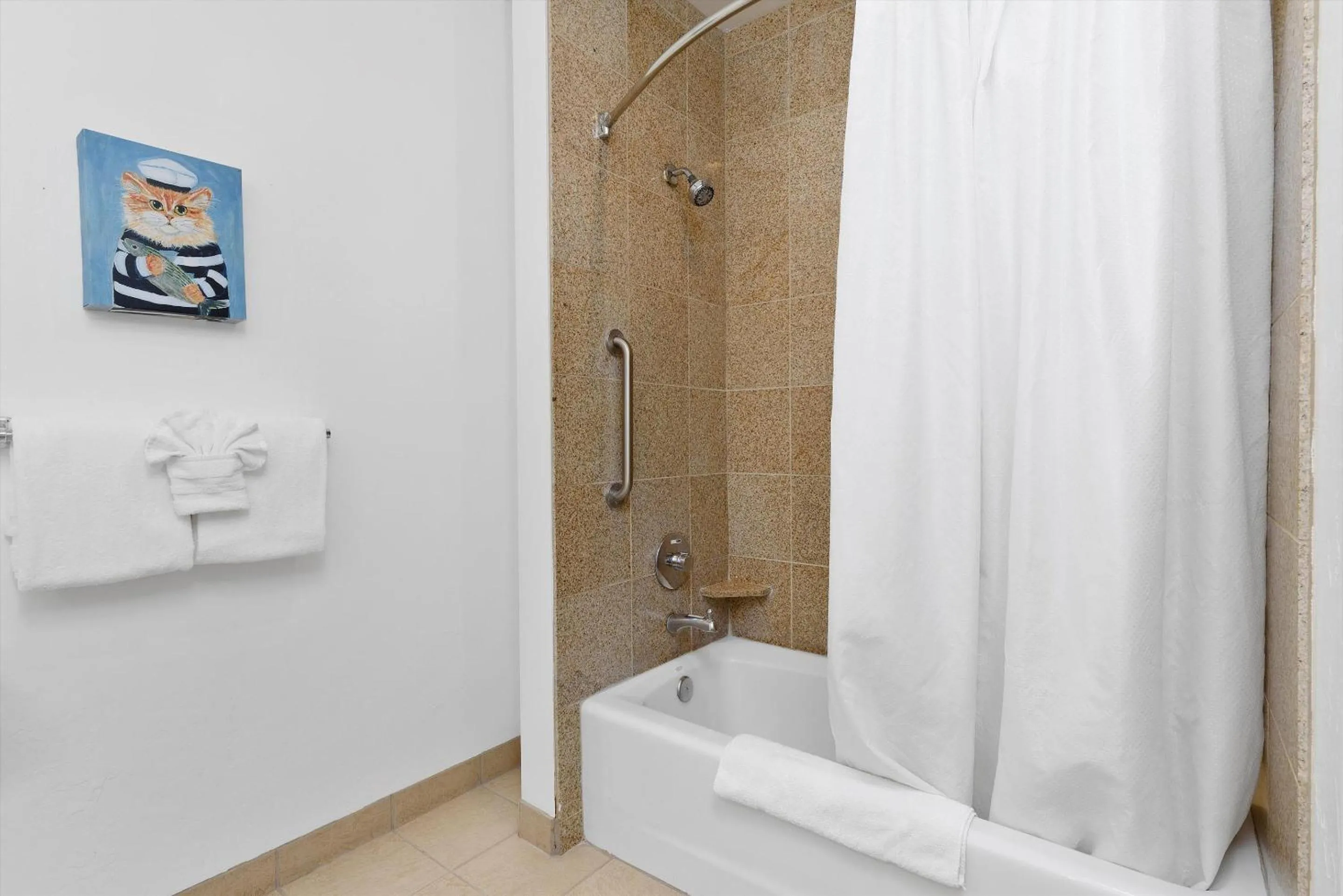 Bathroom in Beach House Inn & Suites