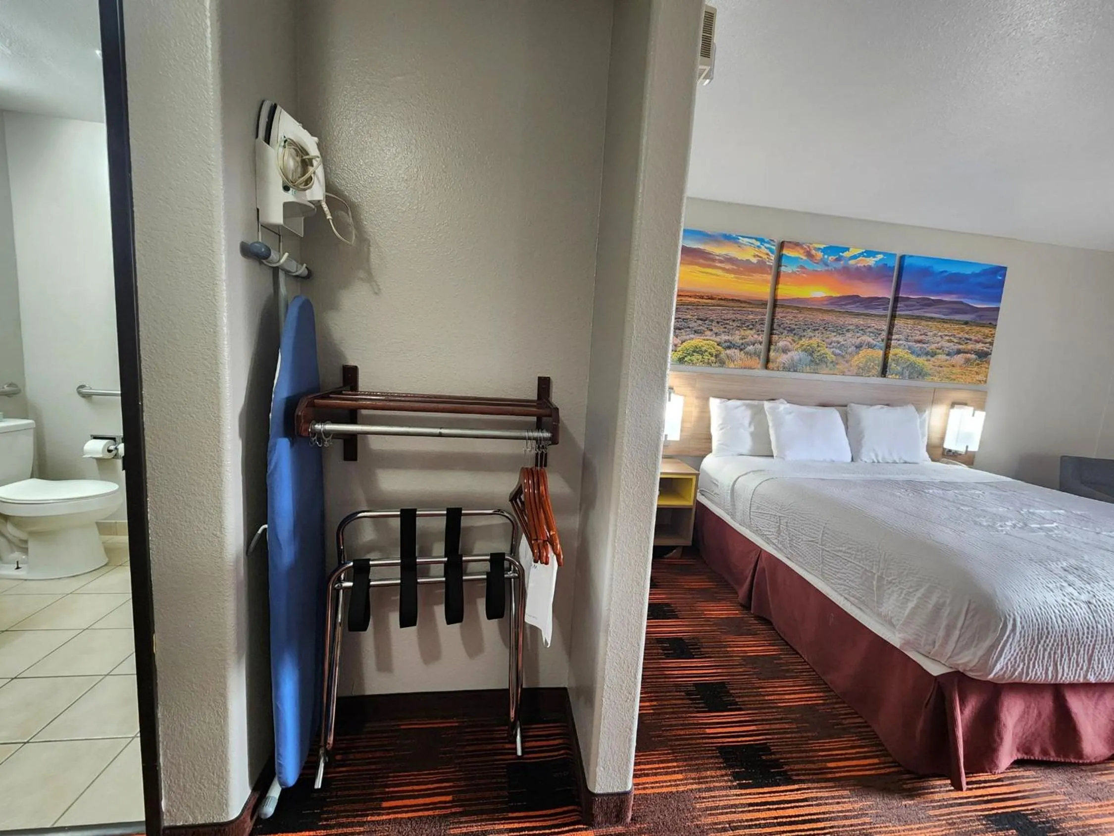 Bedroom, Bed in Days Inn by Wyndham Lumberton