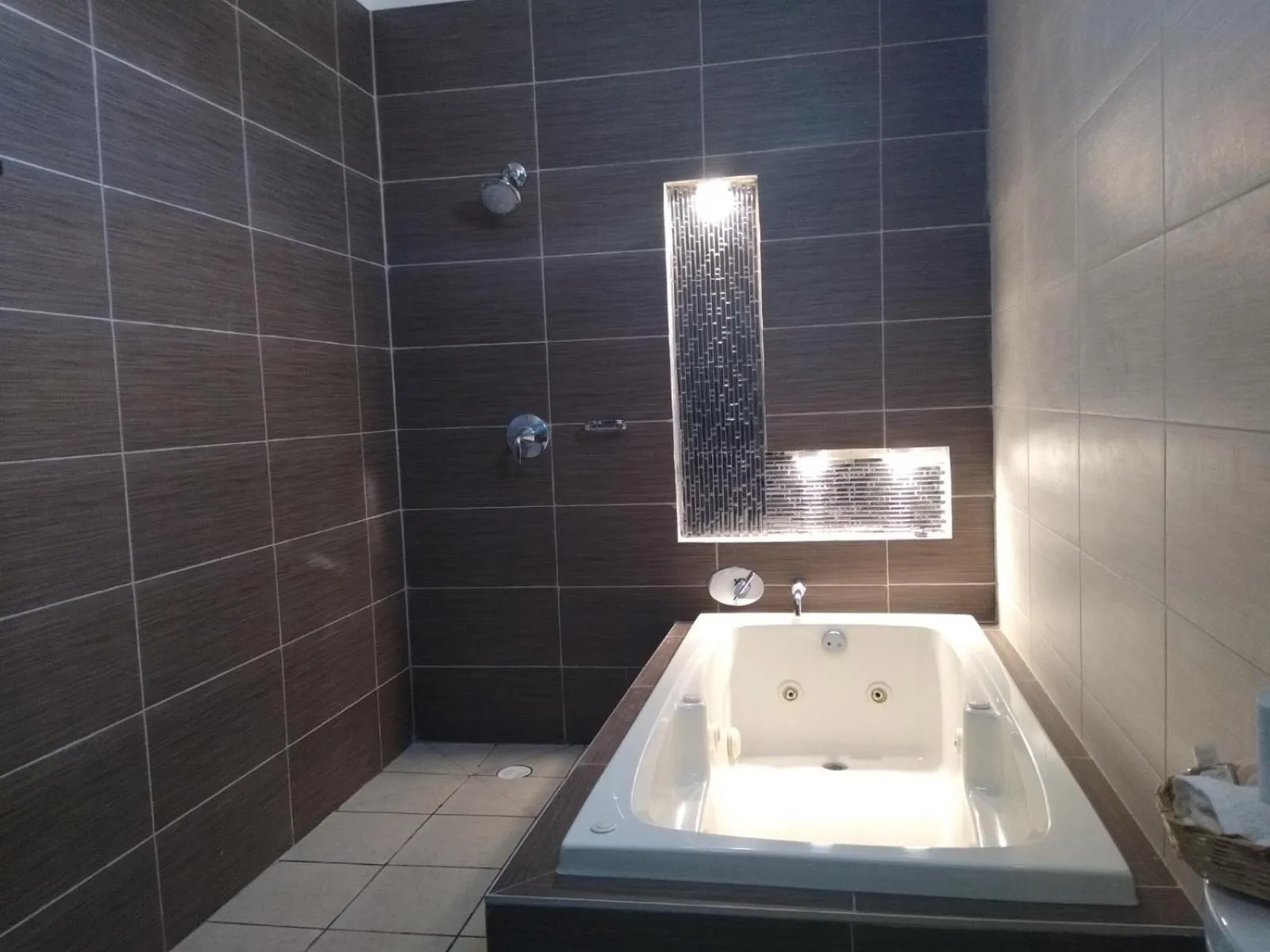 Bathroom in HOTEL CARMELITA MITLA