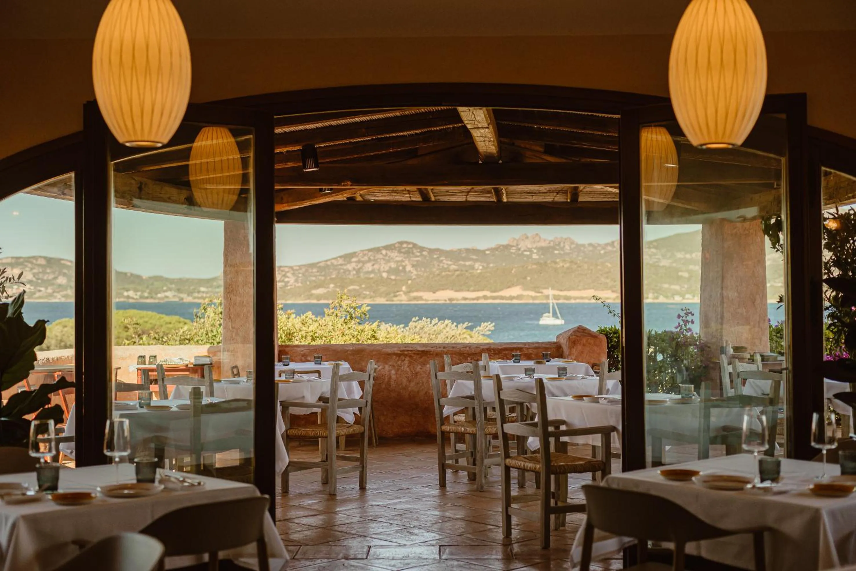 Restaurant/places to eat in Aethos Sardinia