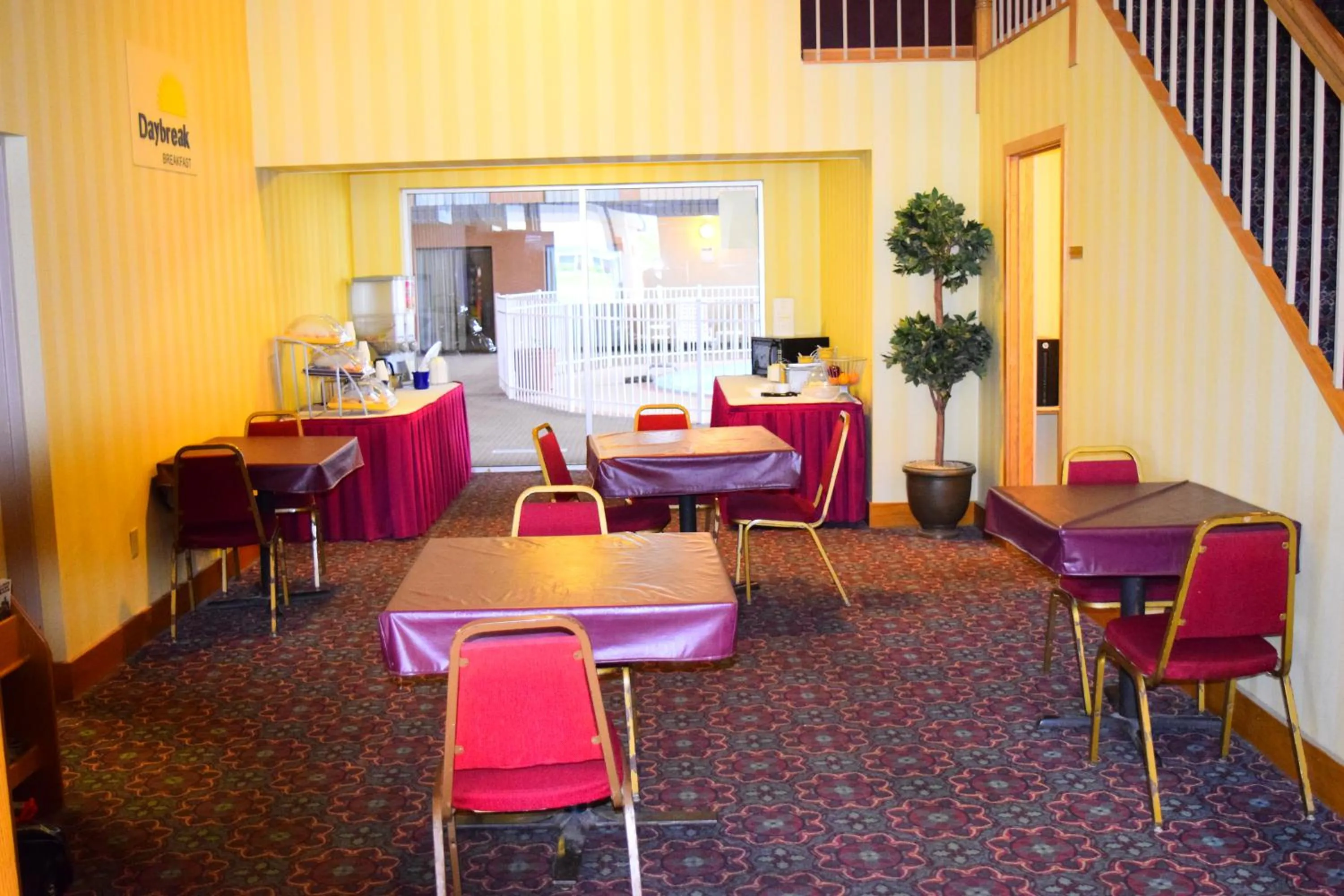 Breakfast in Days Inn by Wyndham Rock Falls