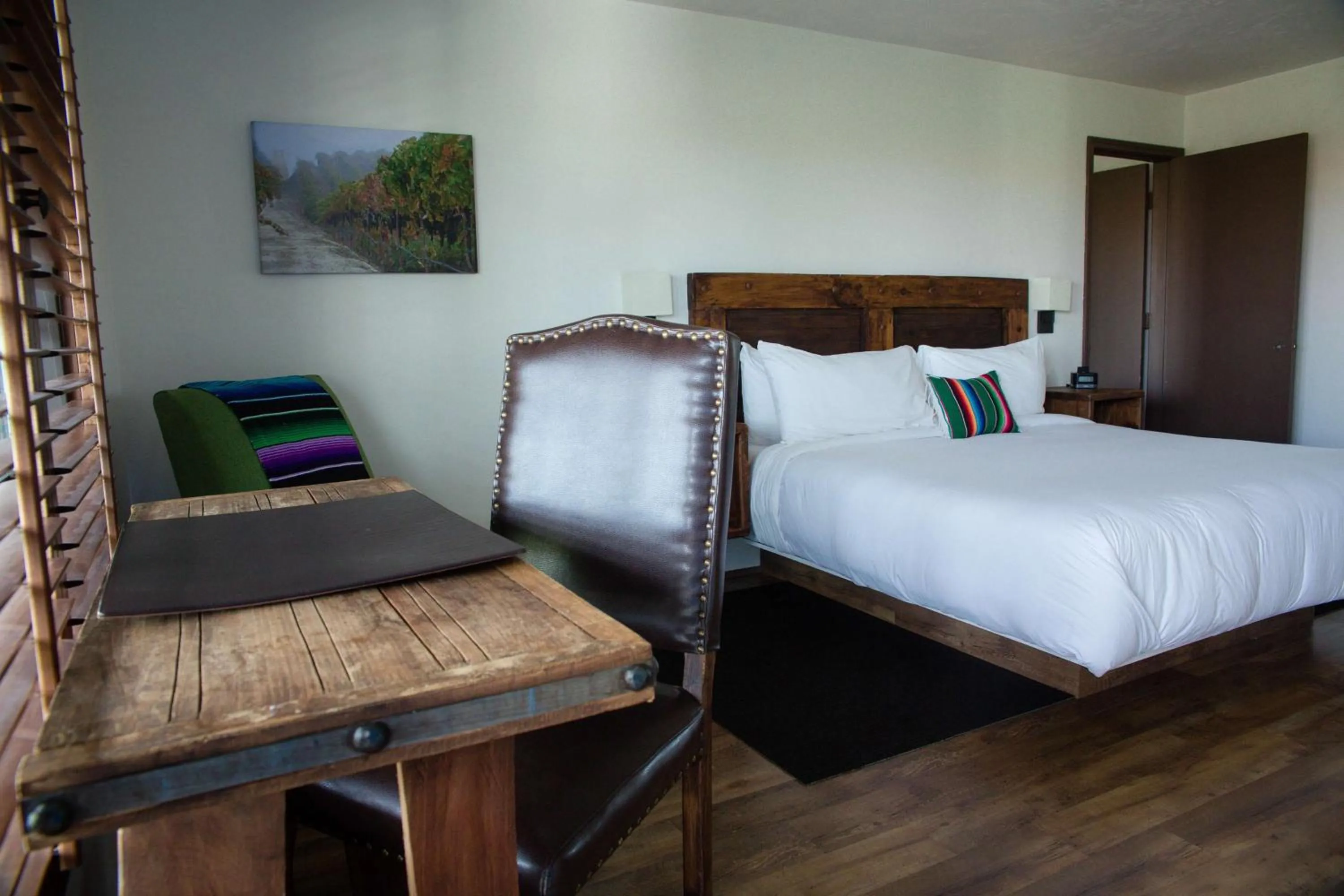 Bedroom, Bed in Hacienda de Leal - BW Signature Collection