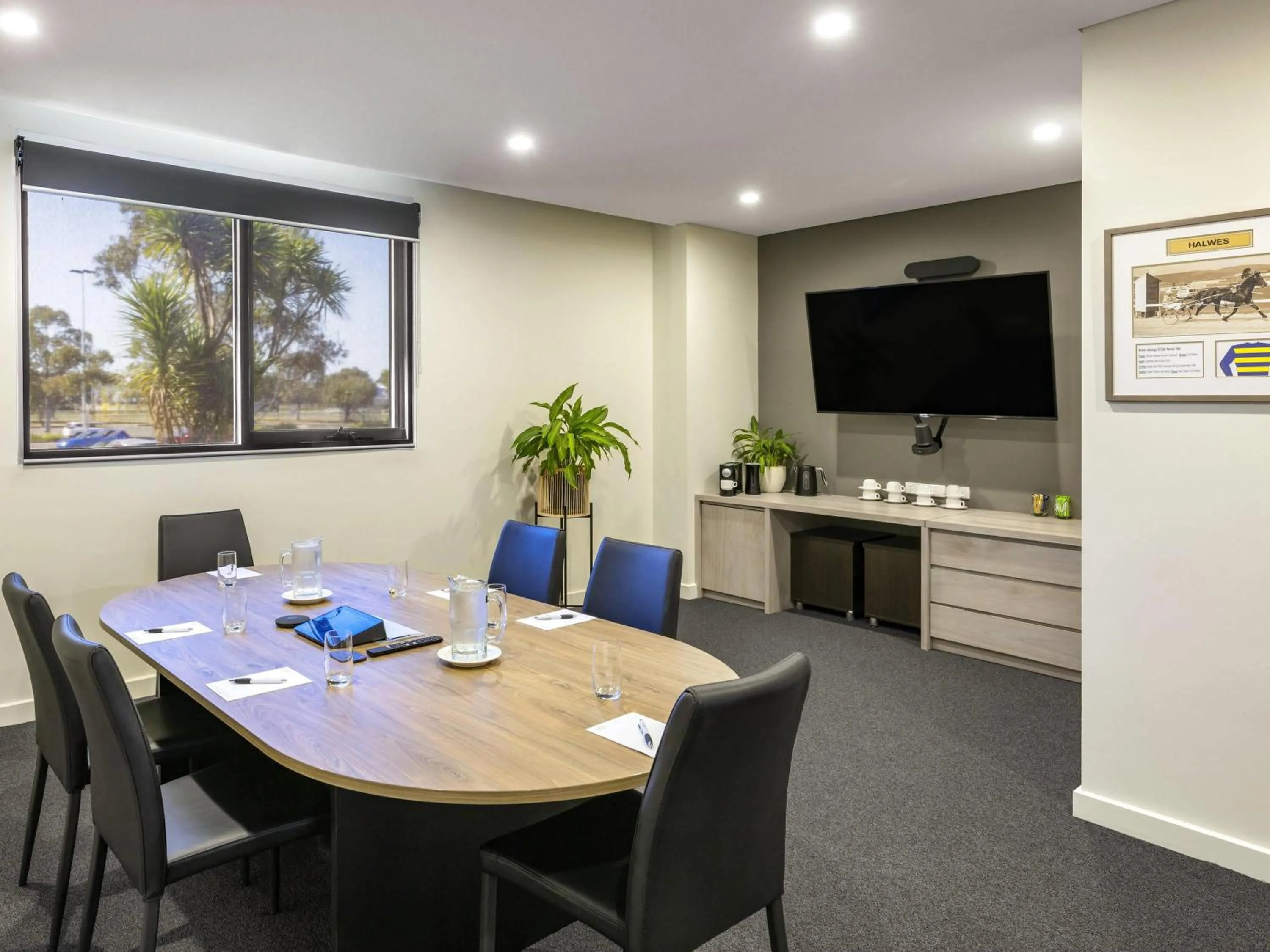 Meeting/conference room in Mantra Melbourne Melton