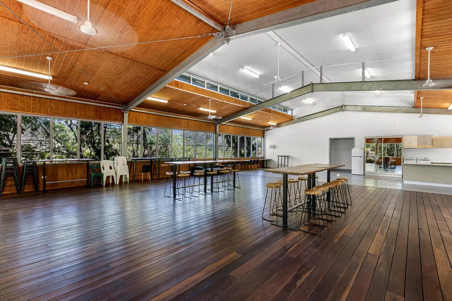 Meeting/conference room in Kipara Tropical Rainforest Retreat