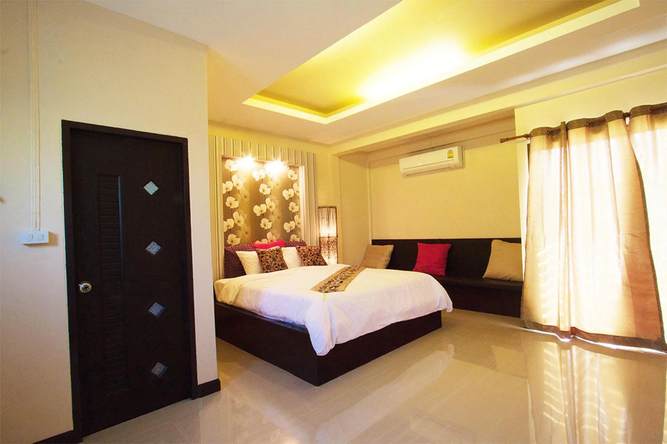 Bed in The Vista Pool Villa