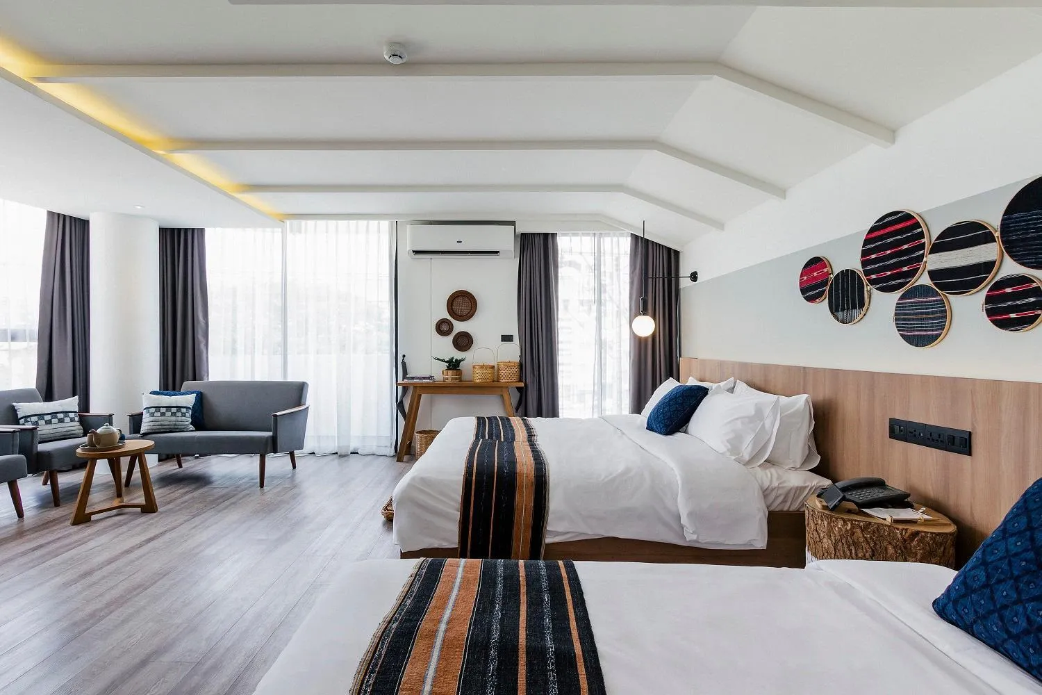 Bed in HOMM Boutique Hotel