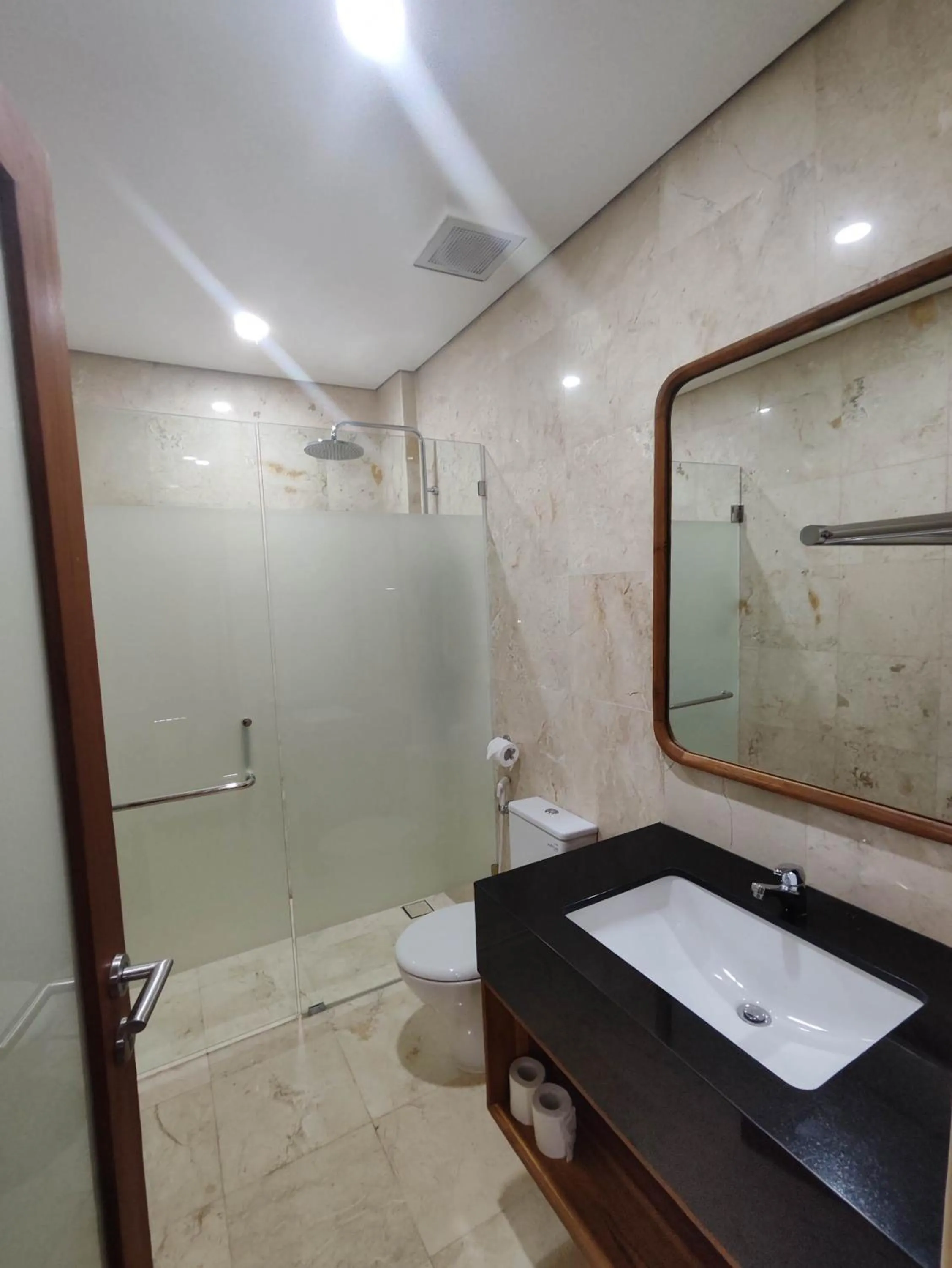 Shower in Villa Lovecho