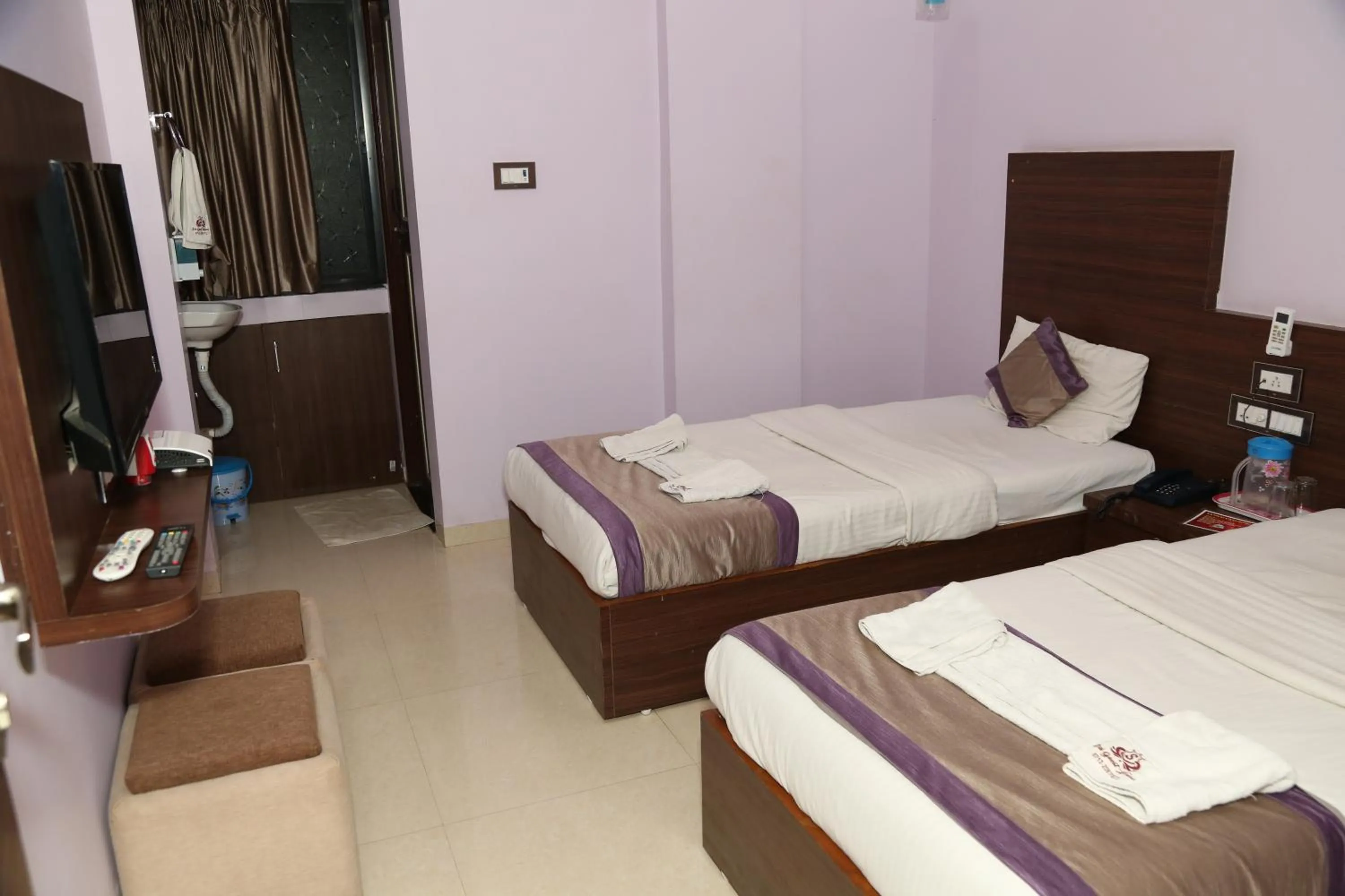 Photo of the whole room, Bed in Hotel Sai Guest House