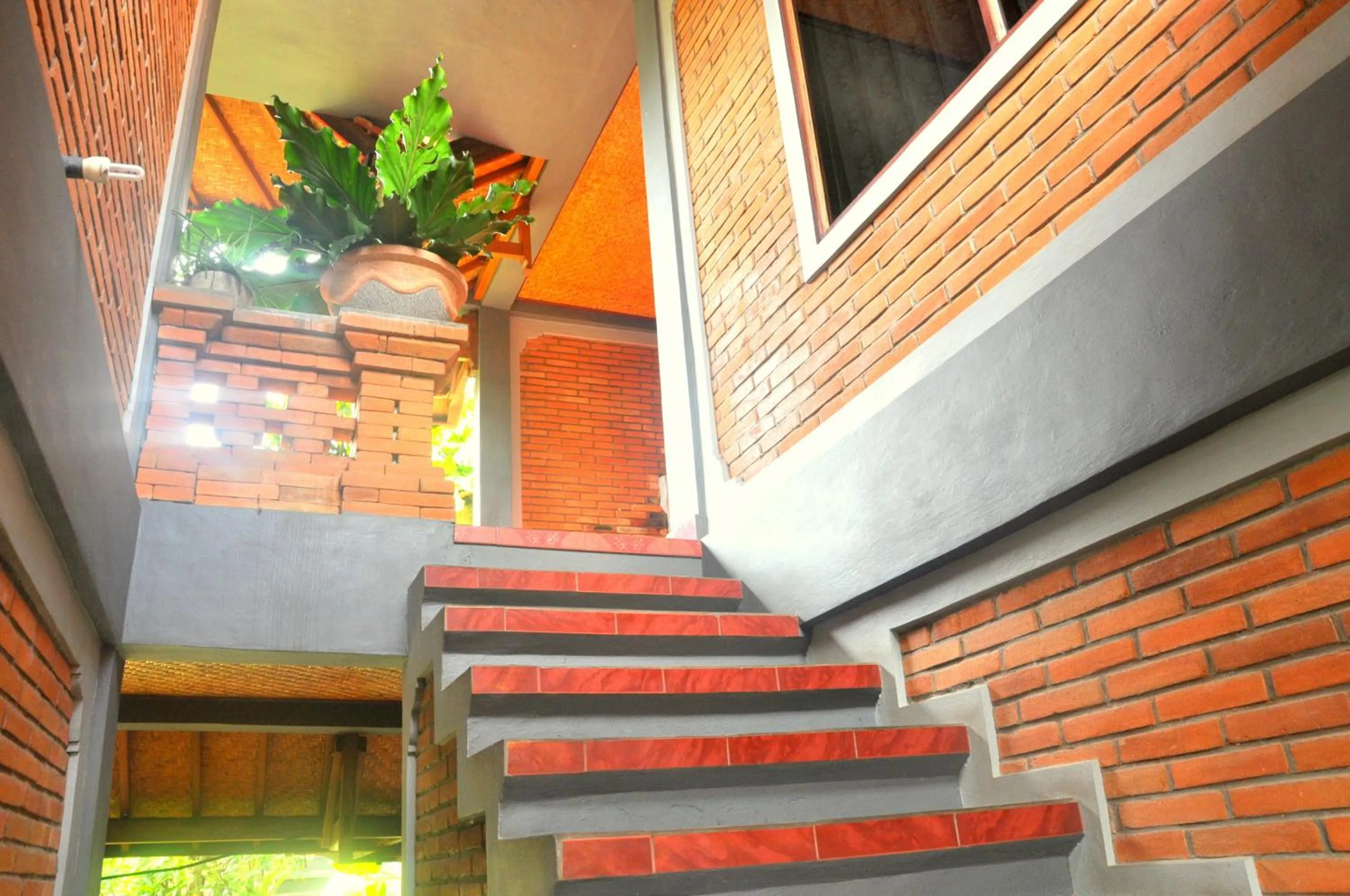 Area and facilities in Candra Asri Bungalow! Free Early Check In!