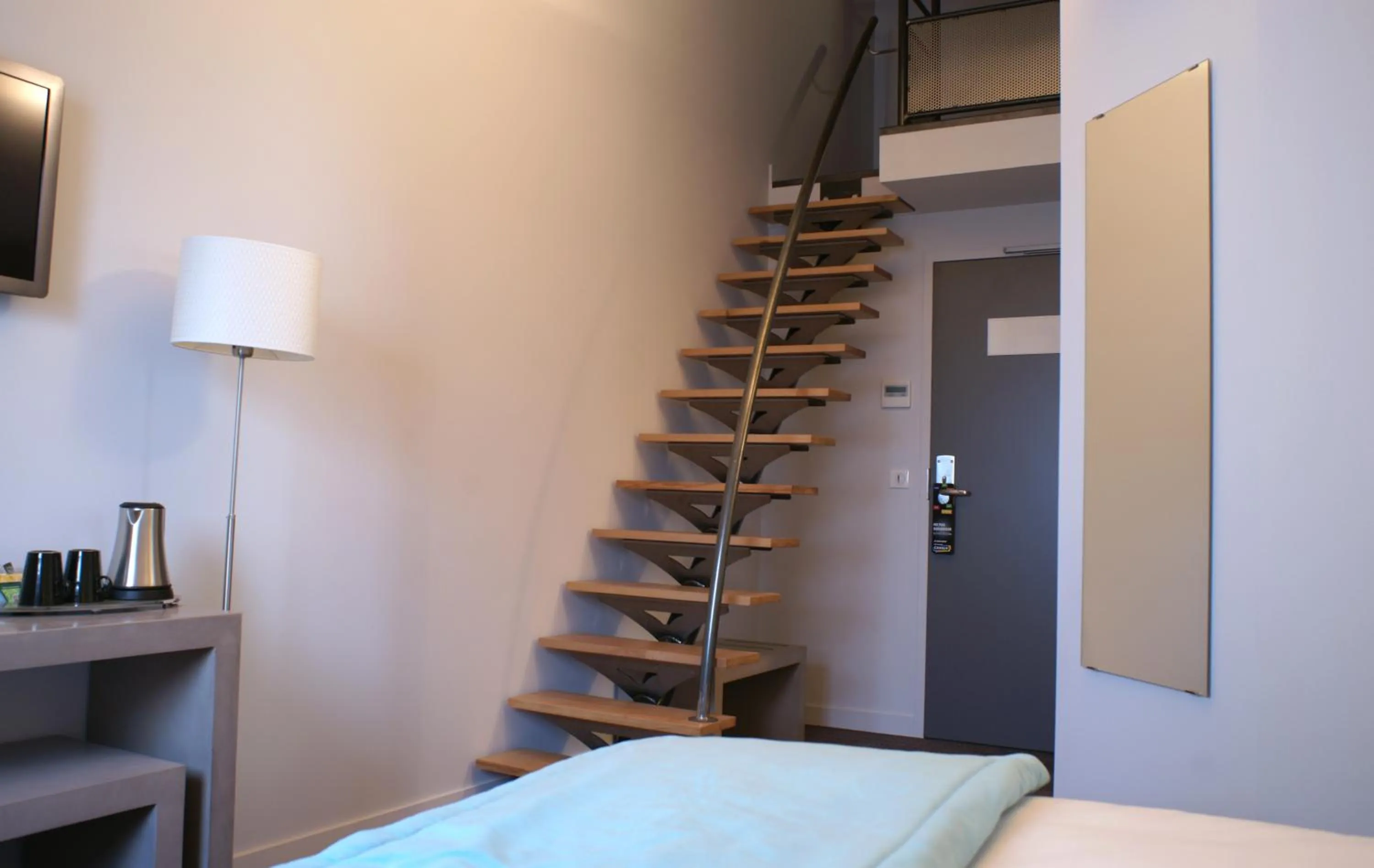 Garden view, Bed in The Originals Boutique, Hôtel La Grange, Niort