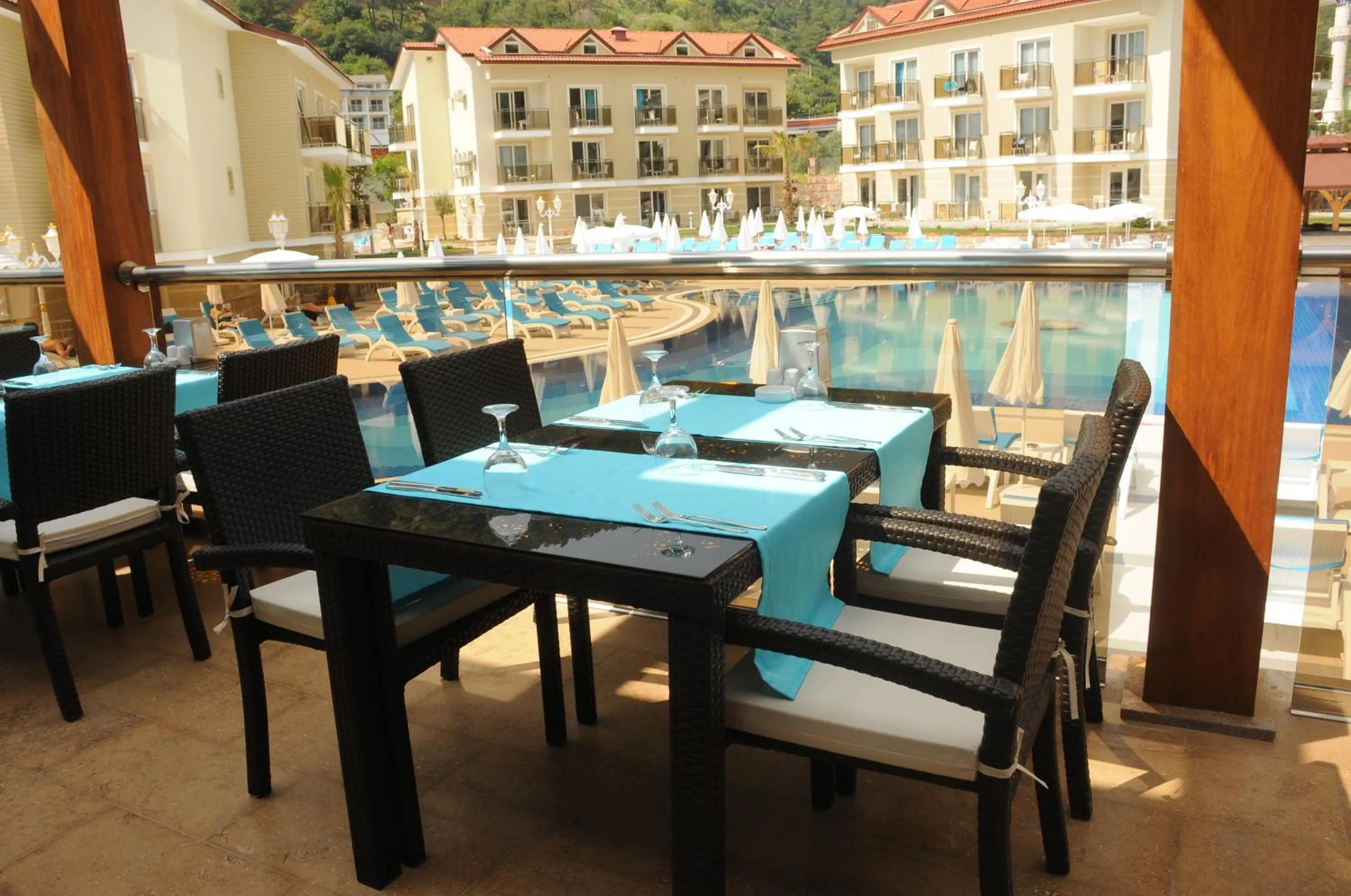Restaurant/places to eat in Marcan Resort Hotel