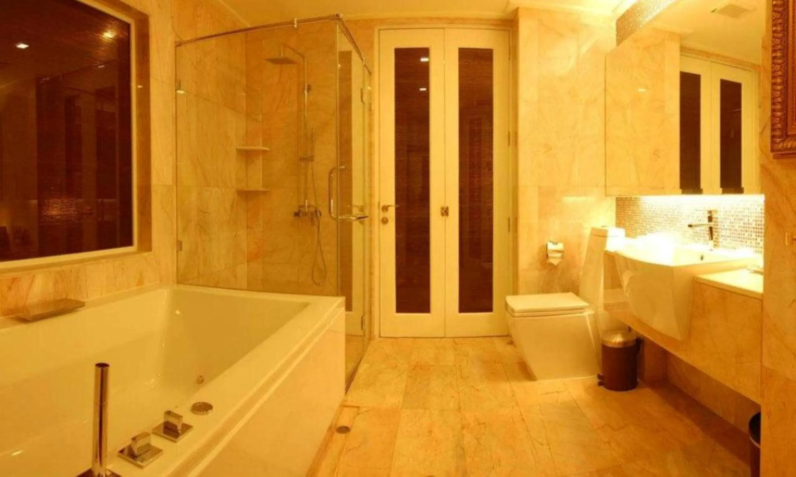 Maleewana Hotel & Resort