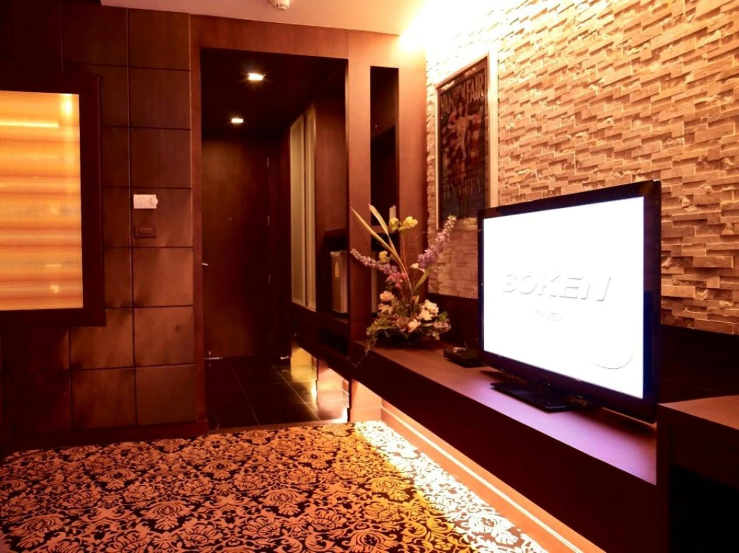 Maleewana Hotel & Resort