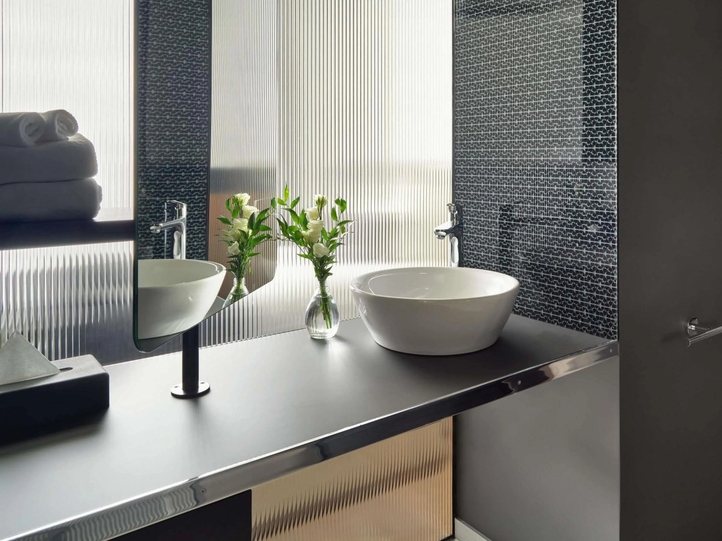 Bedroom in Mövenpick Zagreb