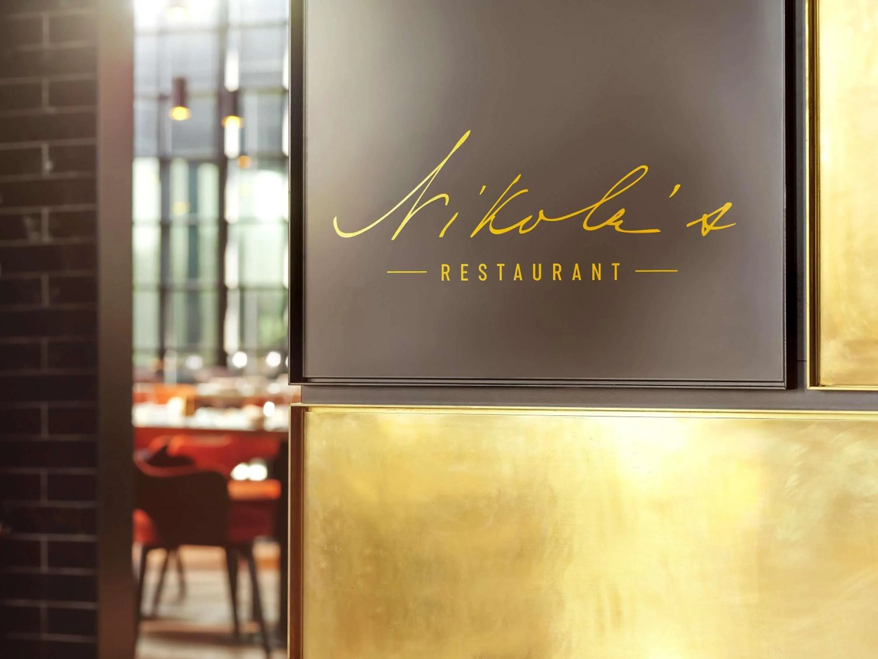 Lounge or bar in Mövenpick Zagreb