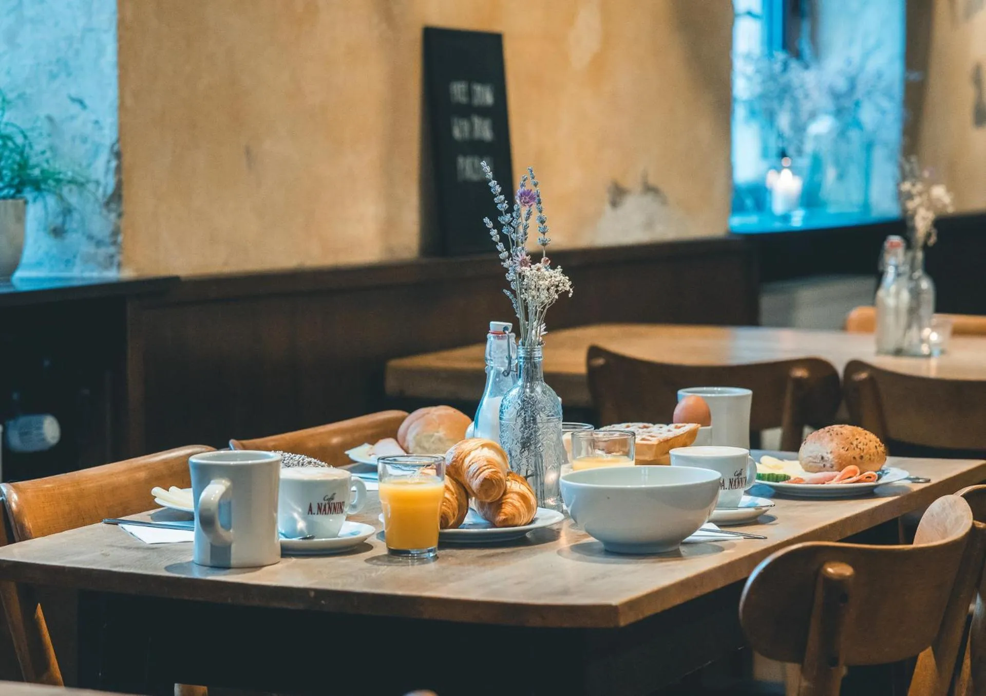 Breakfast in Hotel Luis