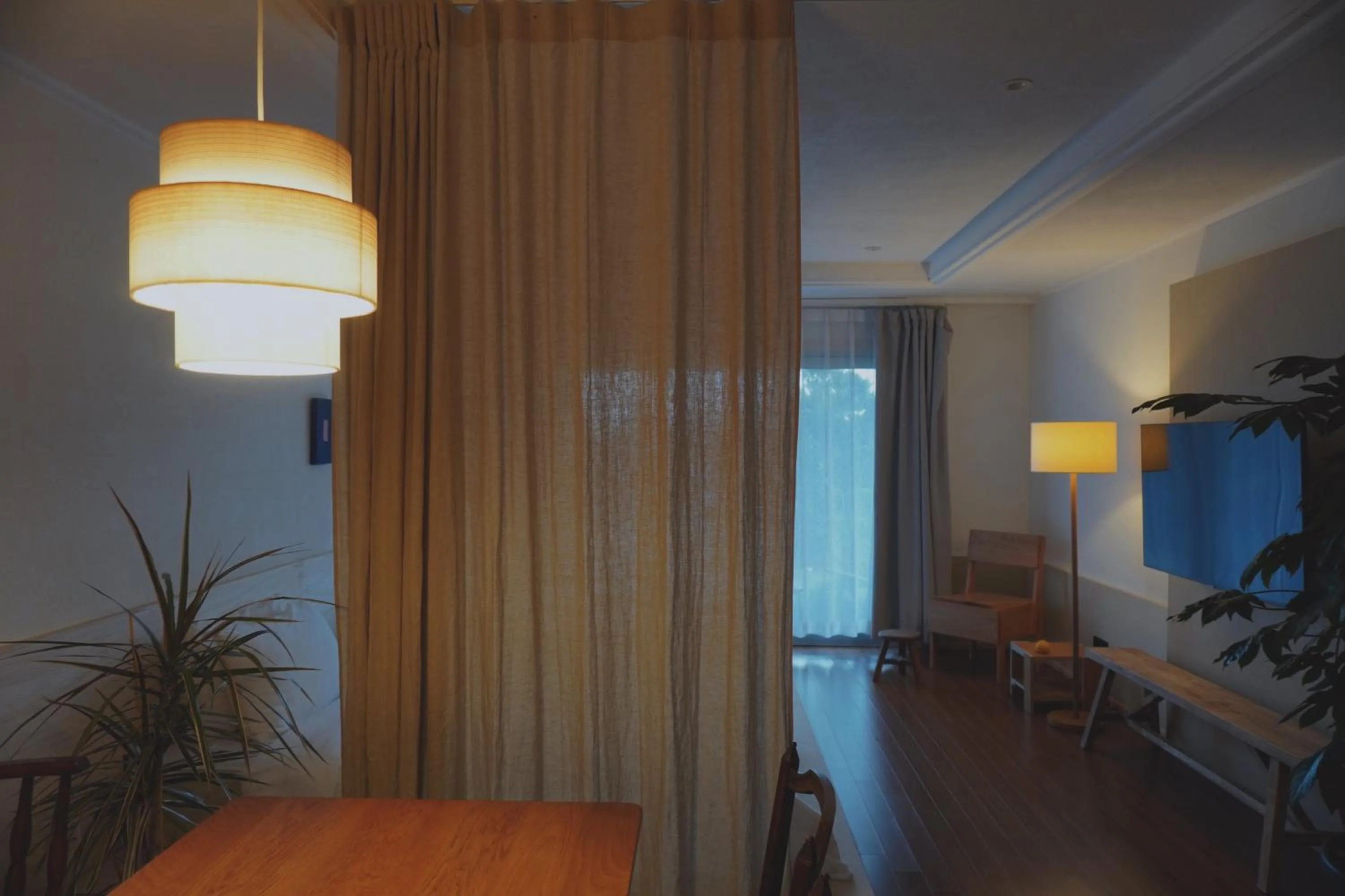 At corner resort & garden