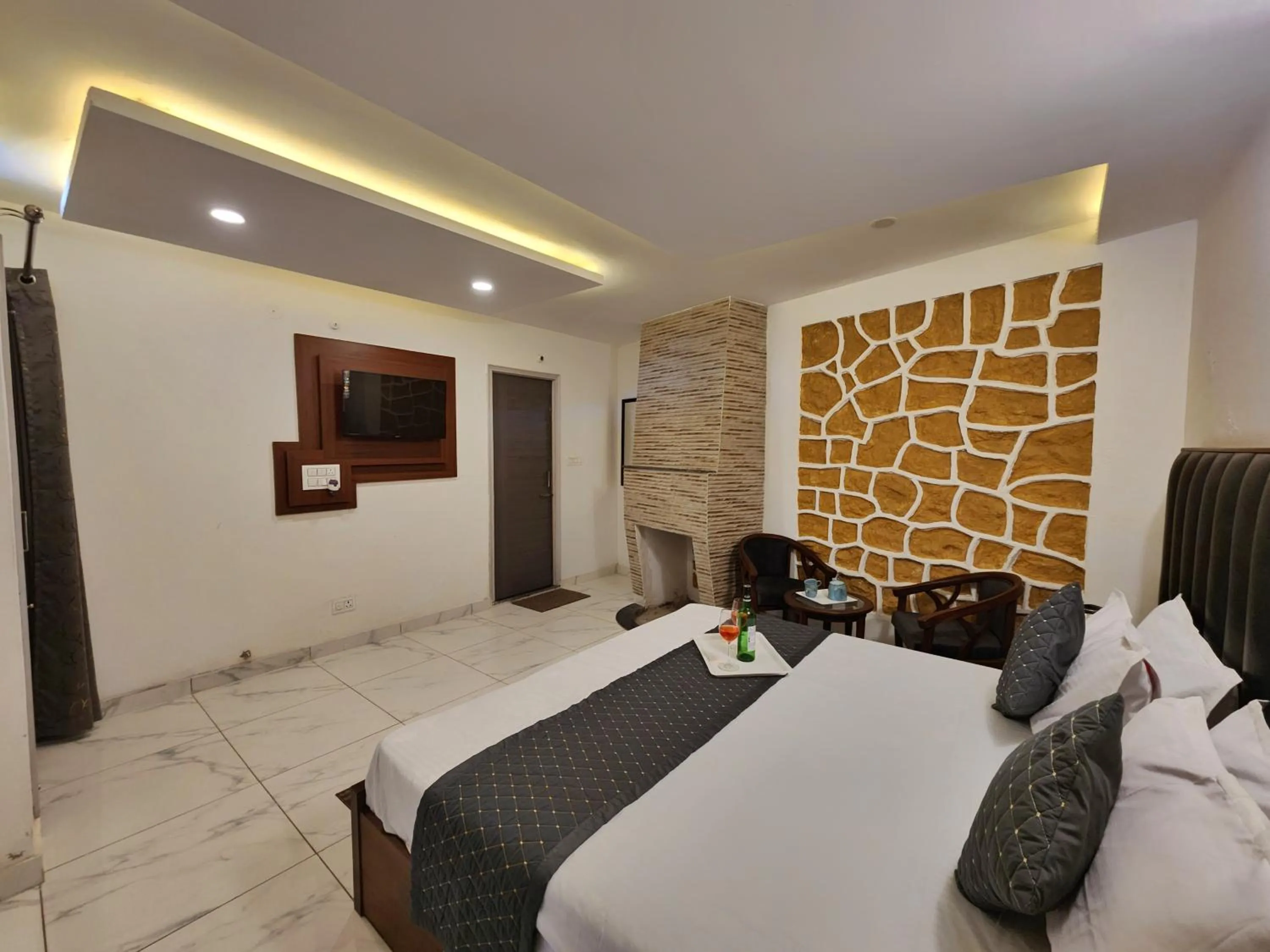 Bed in Pine Valley Resort