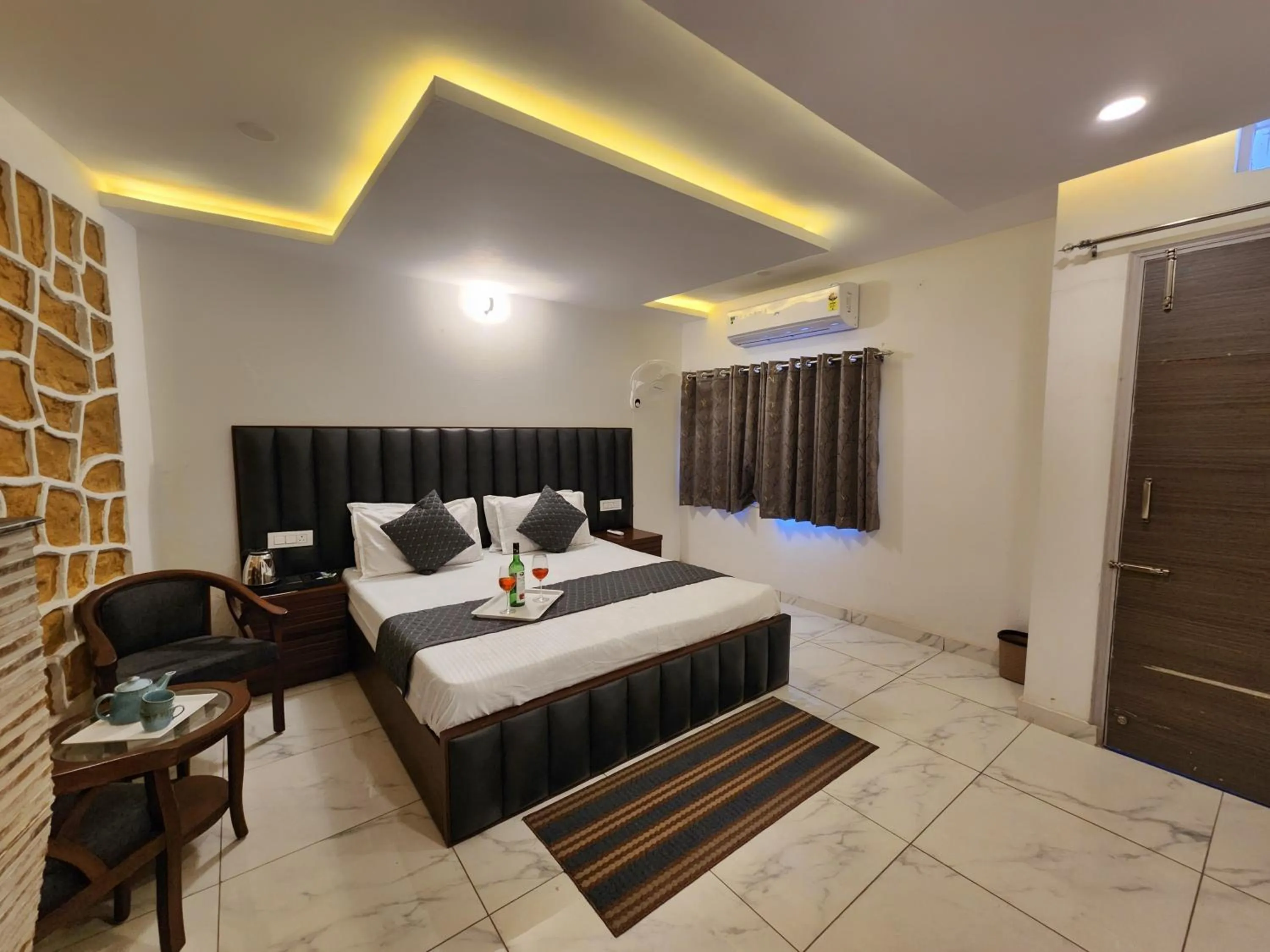 Bed in Pine Valley Resort