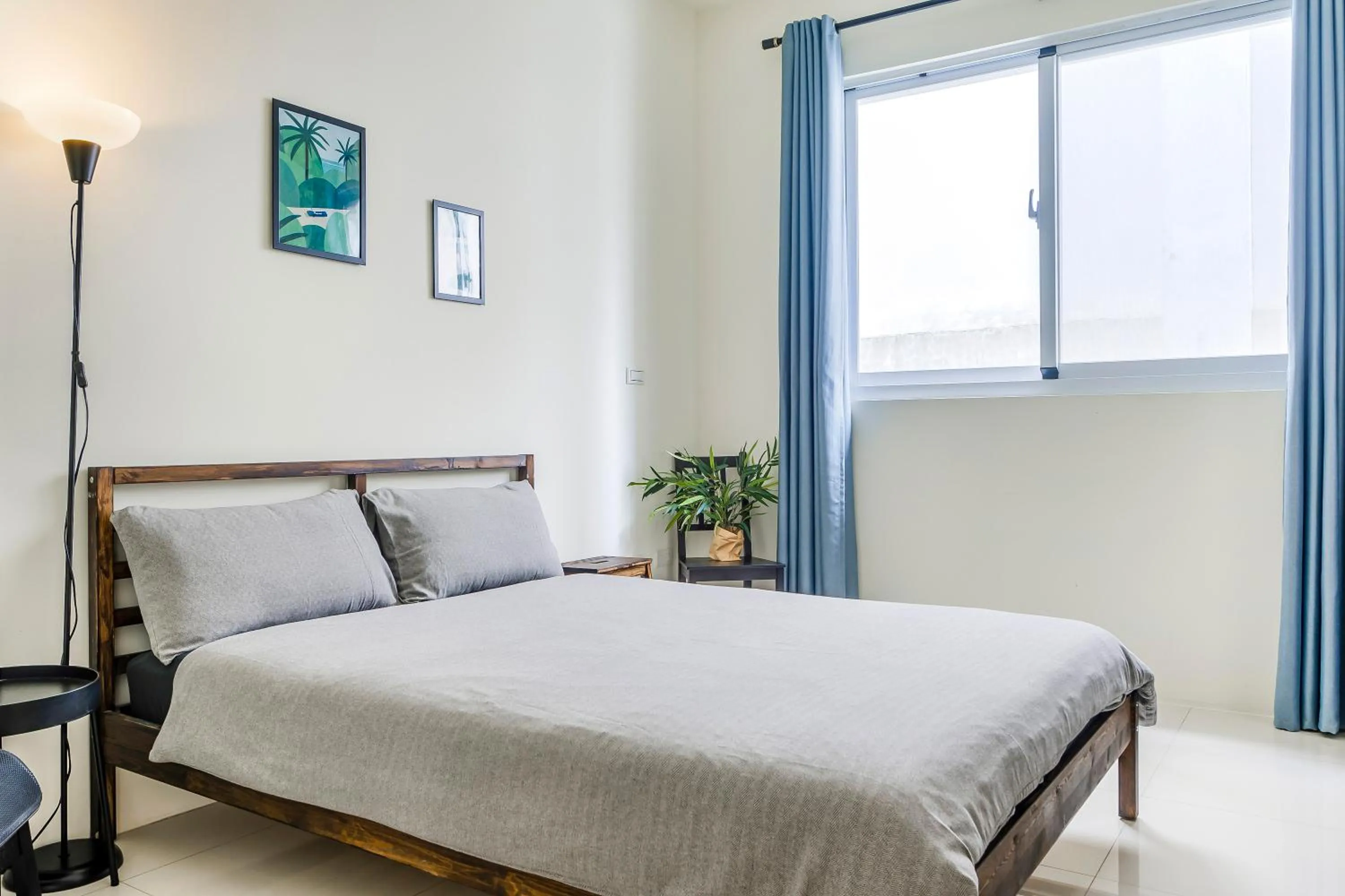 Photo of the whole room, Bed in Surf house