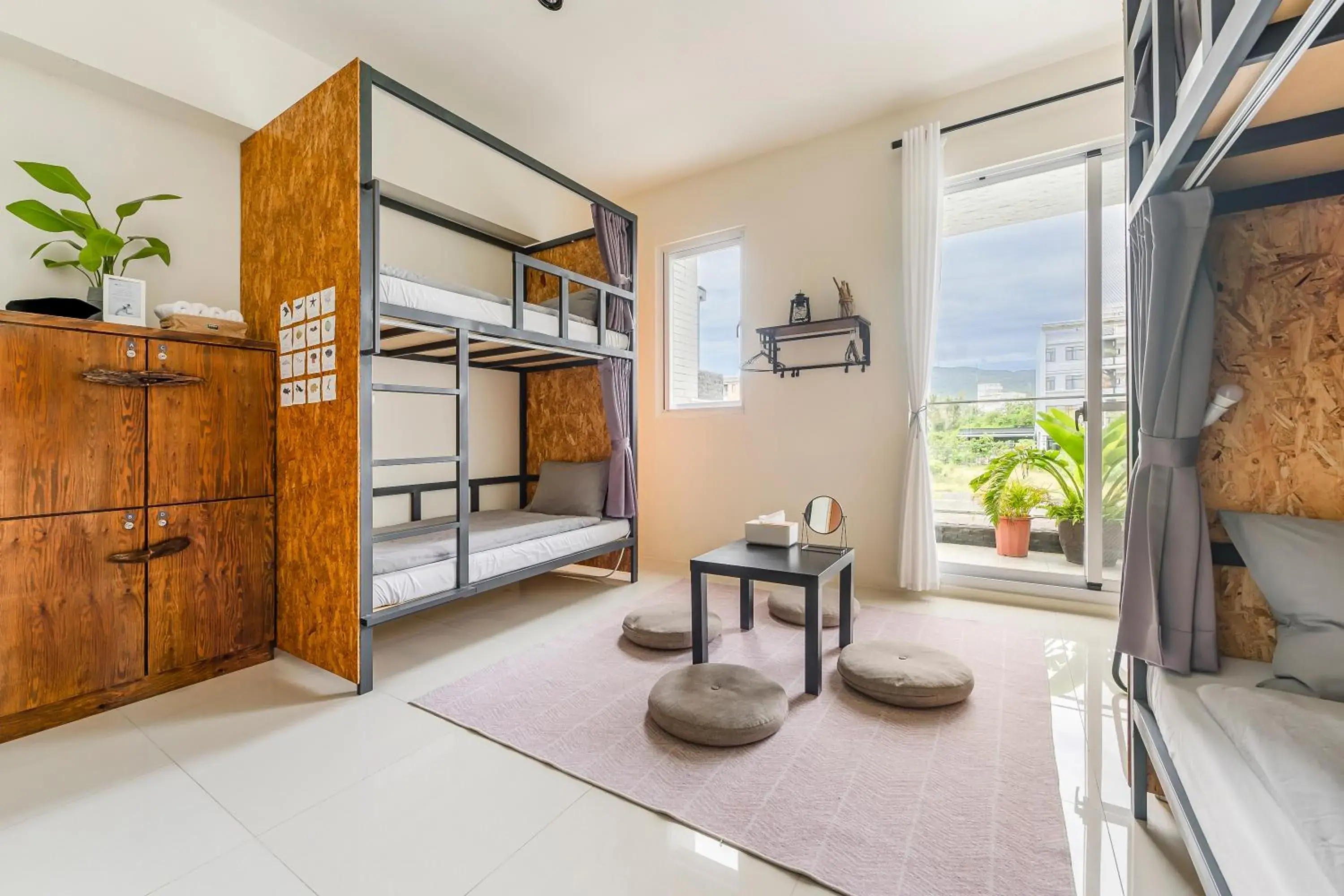 Bed in 4-Bed Female Dormitory Room in Surf house Bed in 4-Bed Female Dormitory Room in Surf house