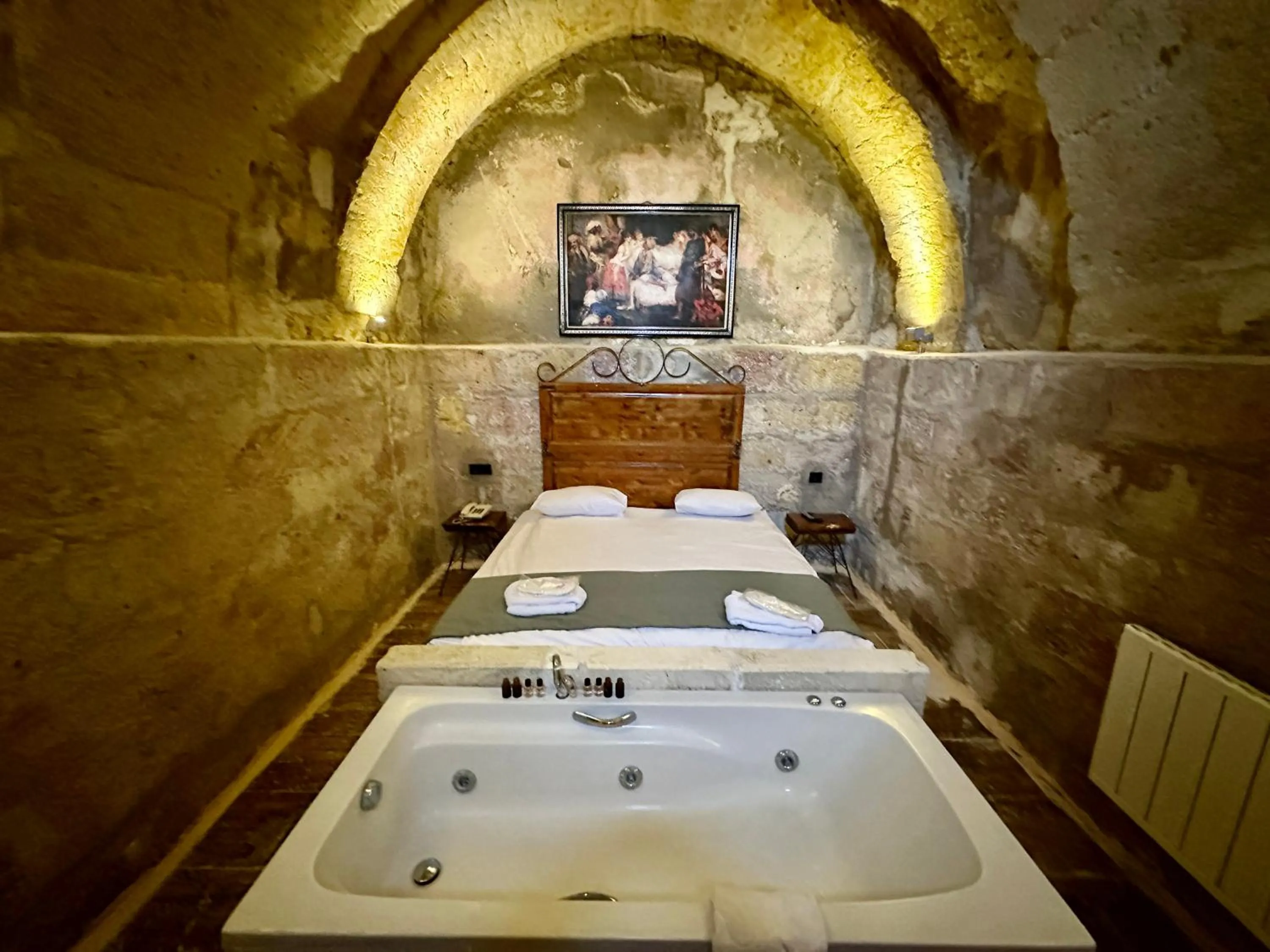 Photo of the whole room in Harkasos Cave Hotel