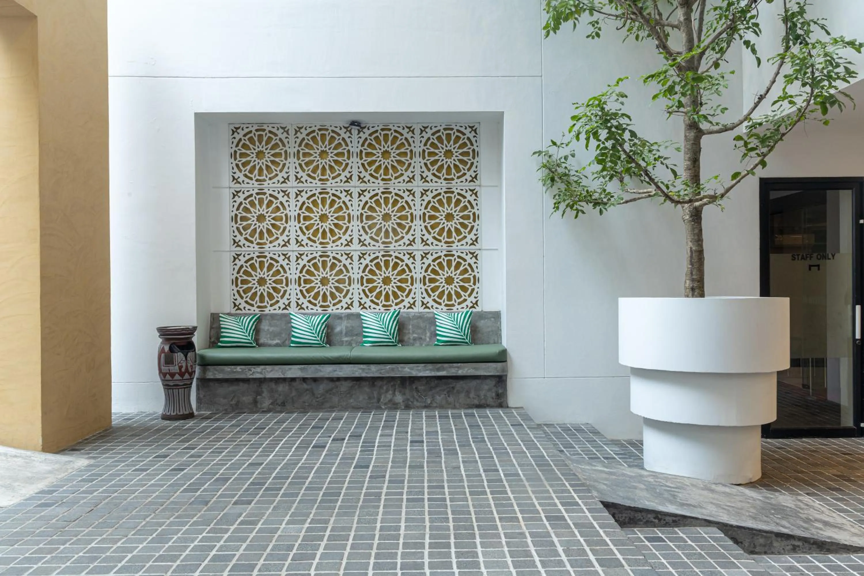 Property building in KC Beach Club & Pool Villas