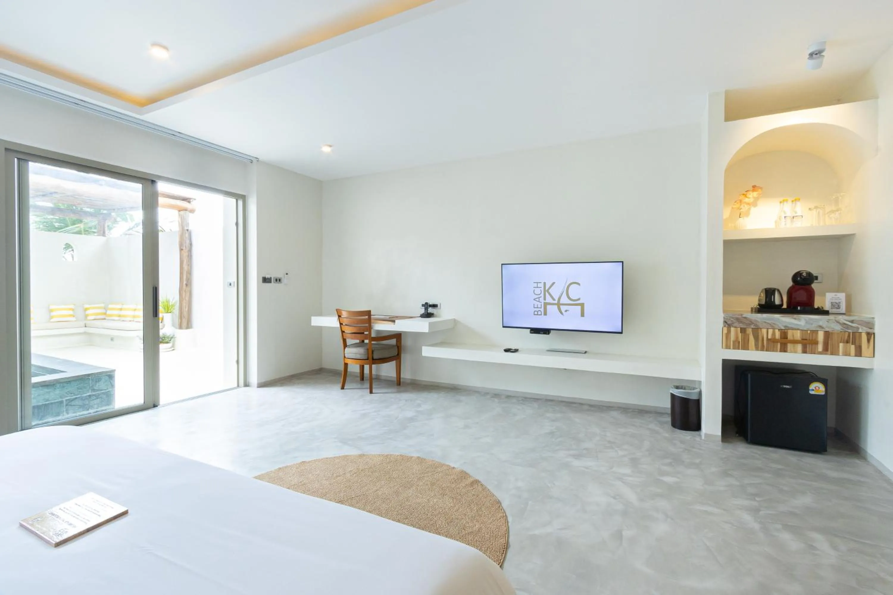 View (from property/room), Bed in KC Beach Club & Pool Villas