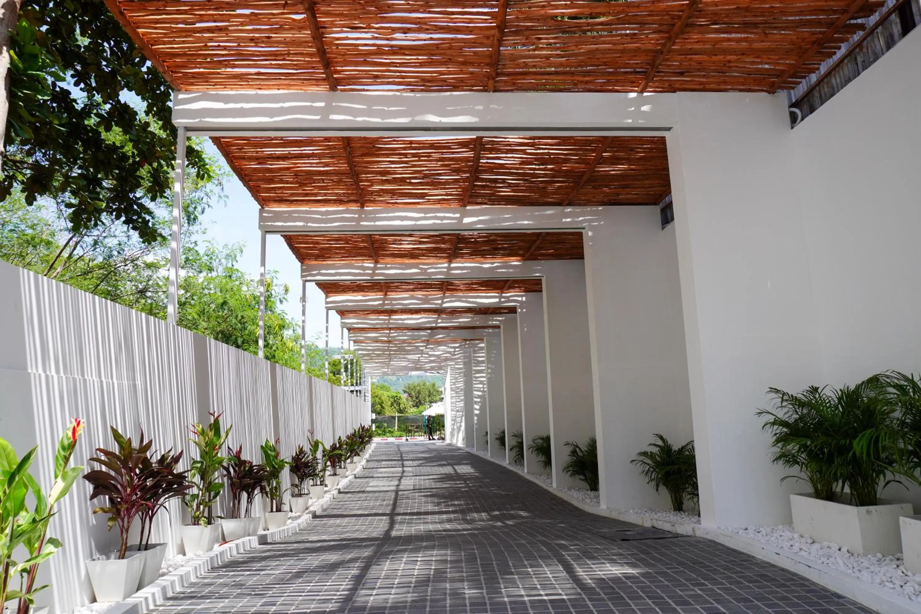 Facade/entrance in KC Beach Club & Pool Villas