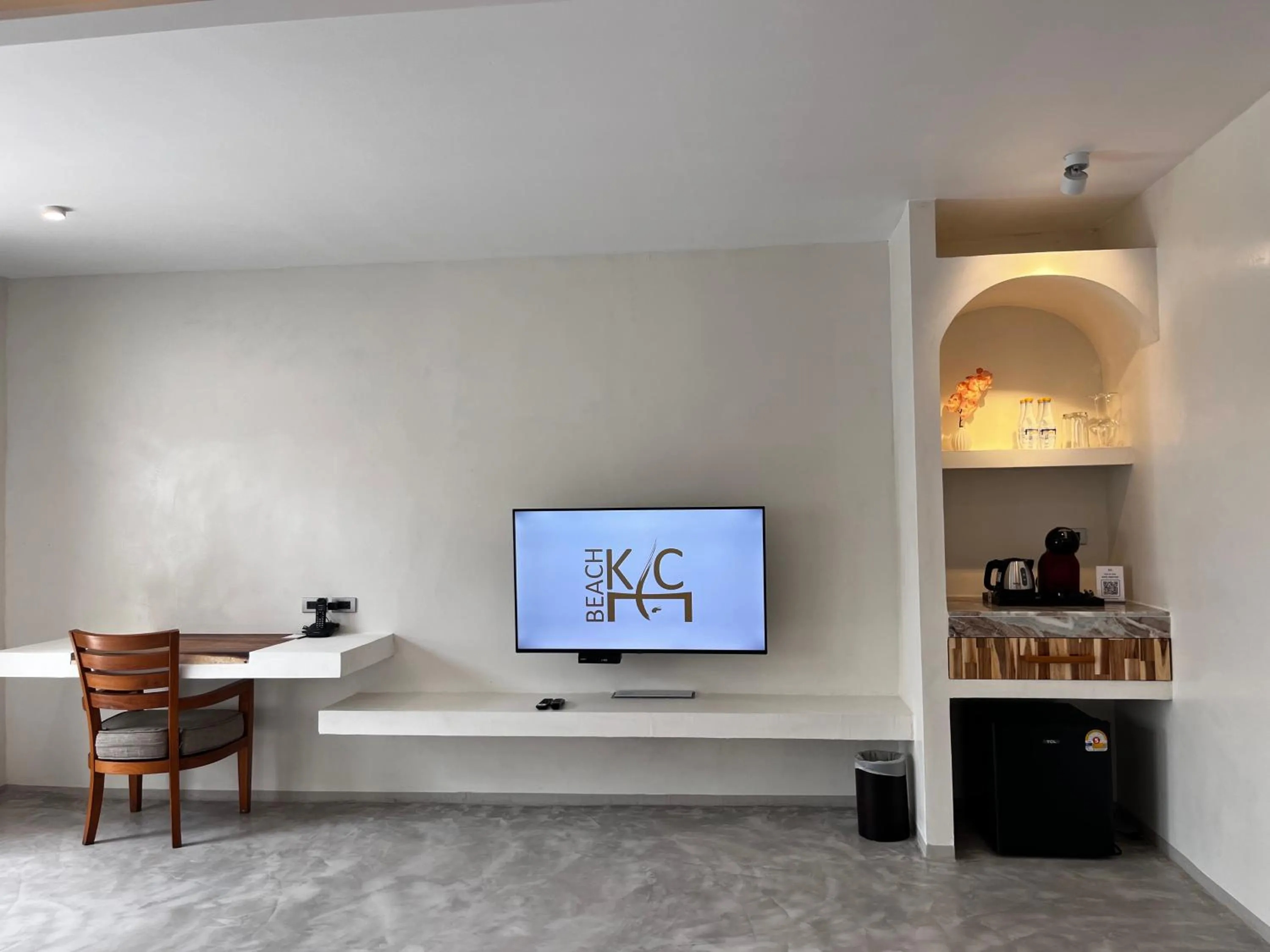 TV and multimedia in KC Beach Club & Pool Villas