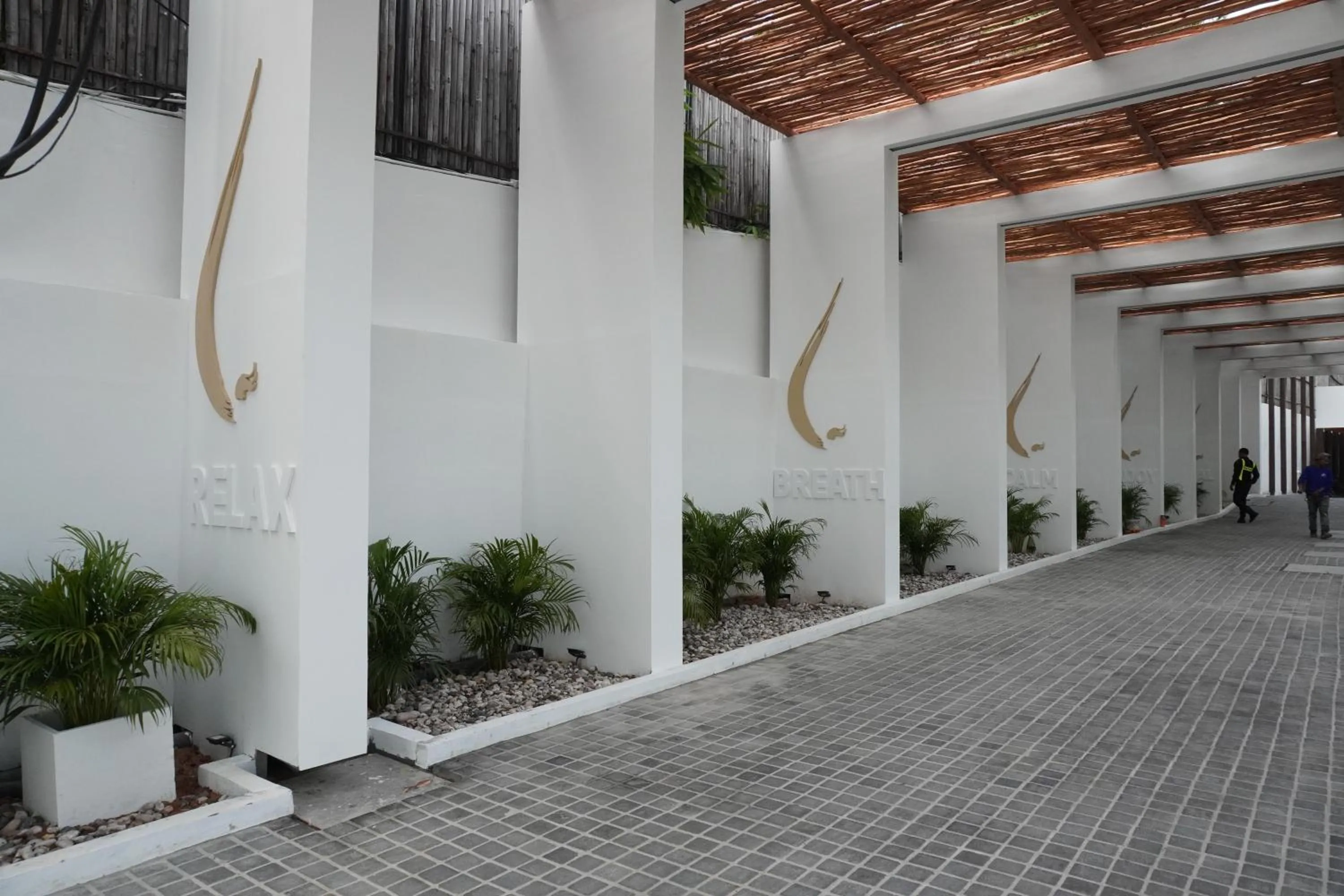 Facade/entrance in KC Beach Club & Pool Villas