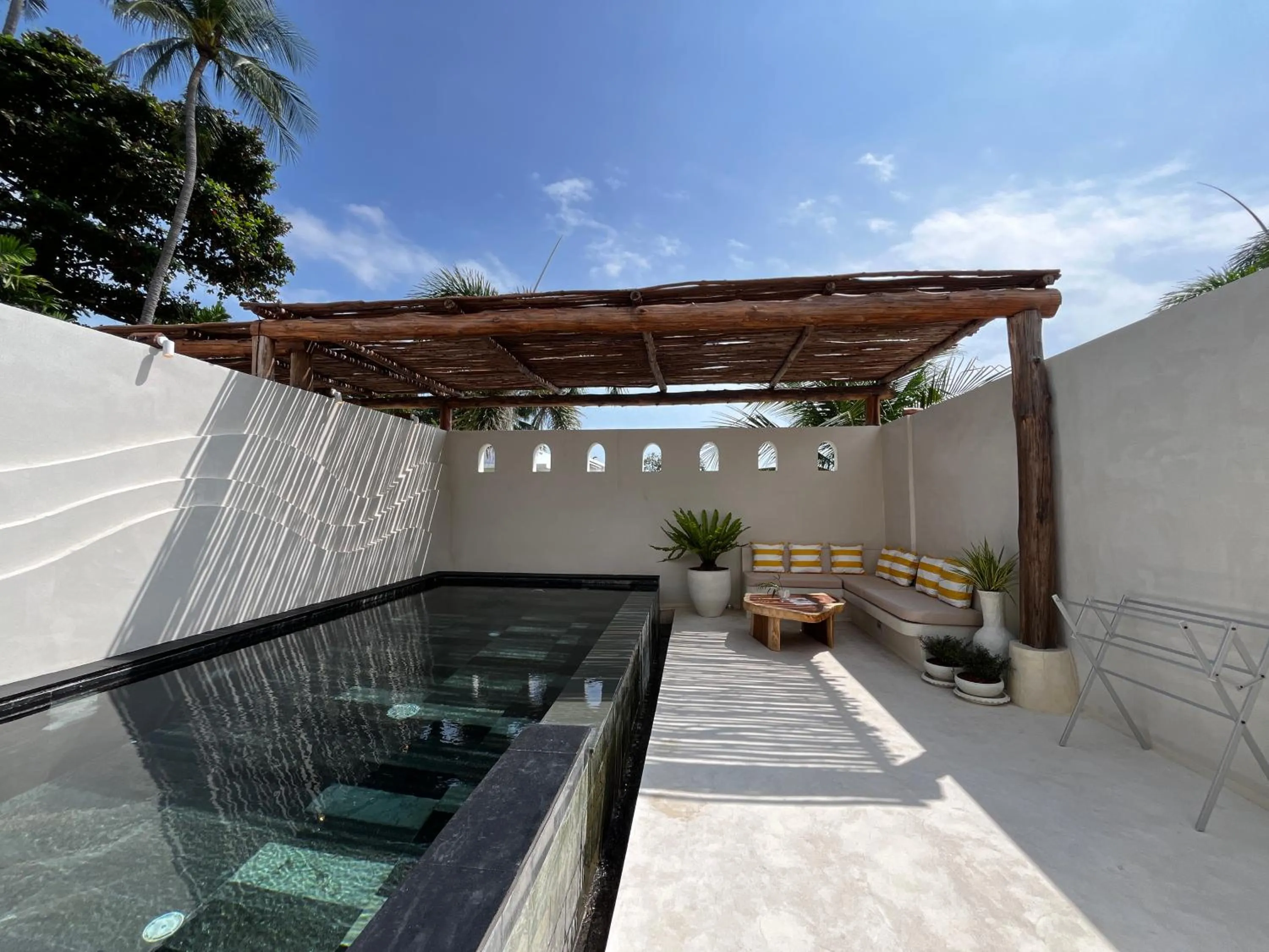 Balcony/Terrace in KC Beach Club & Pool Villas