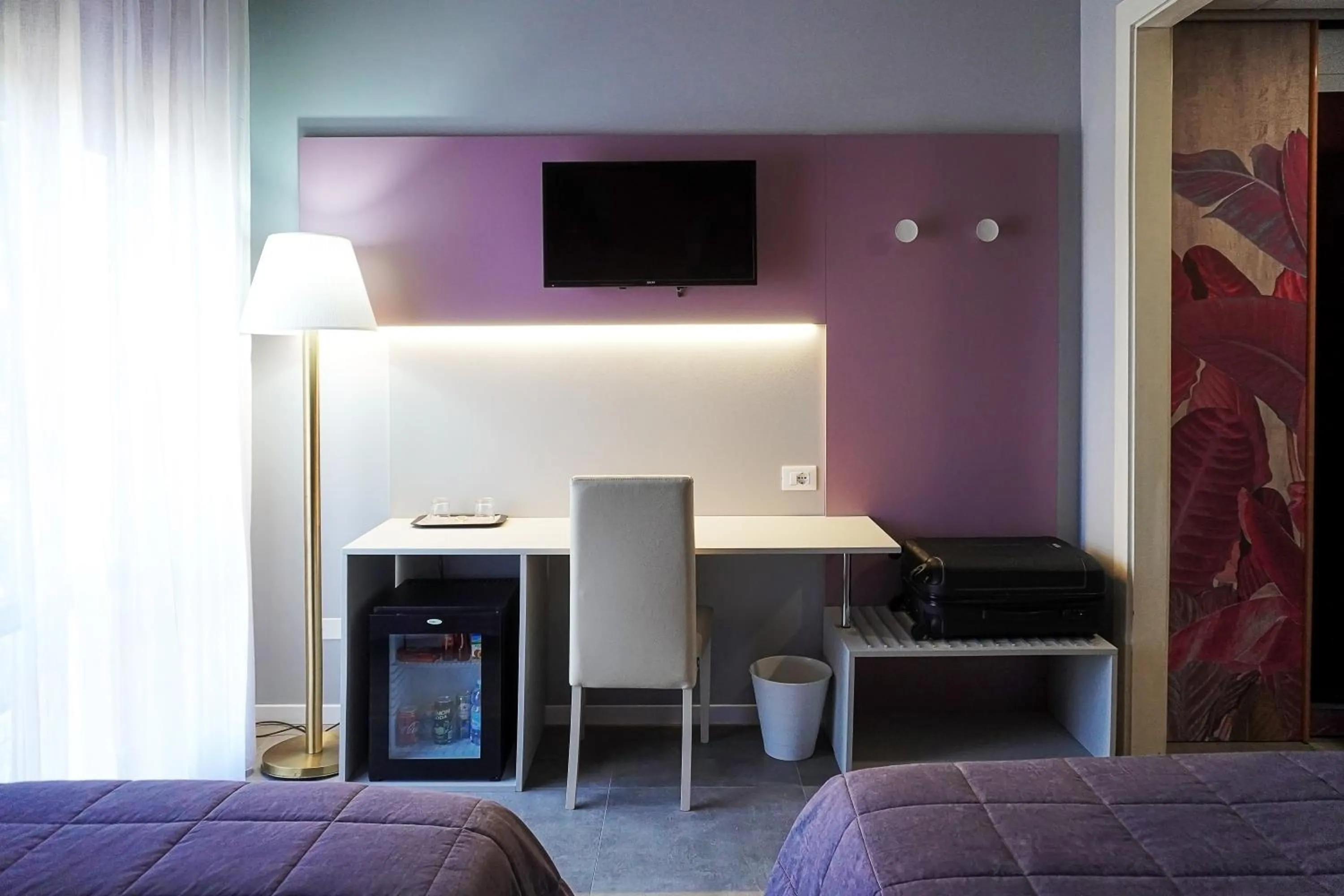 TV and multimedia, Bed in Hotel Master