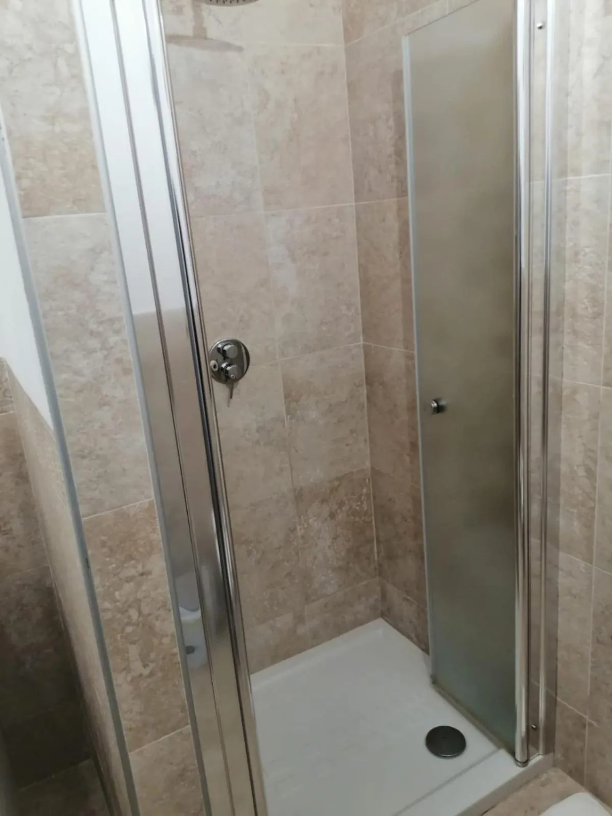 Shower in B&B Ninfa