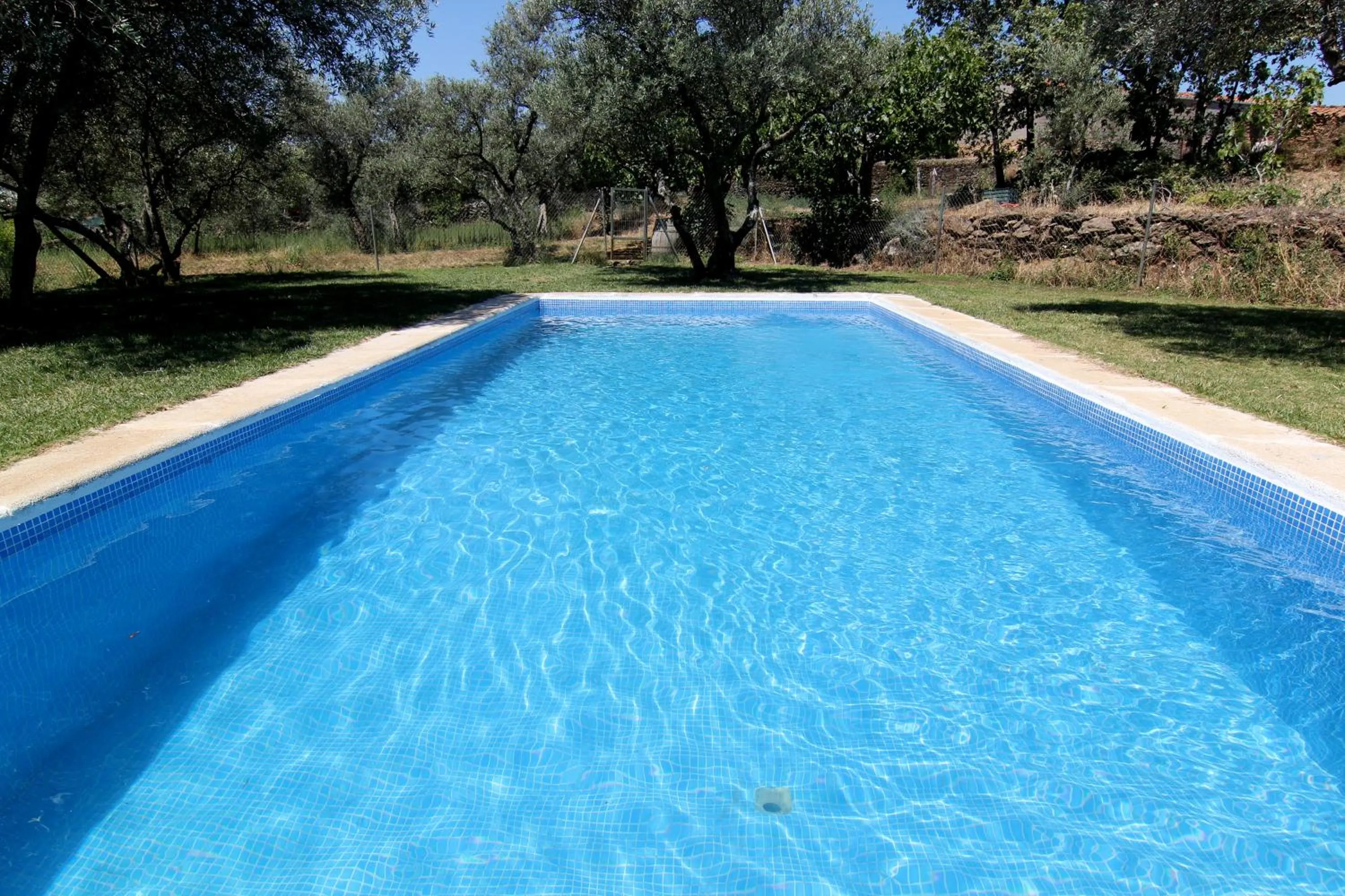 Day in Hotel Rural Hojaranzos