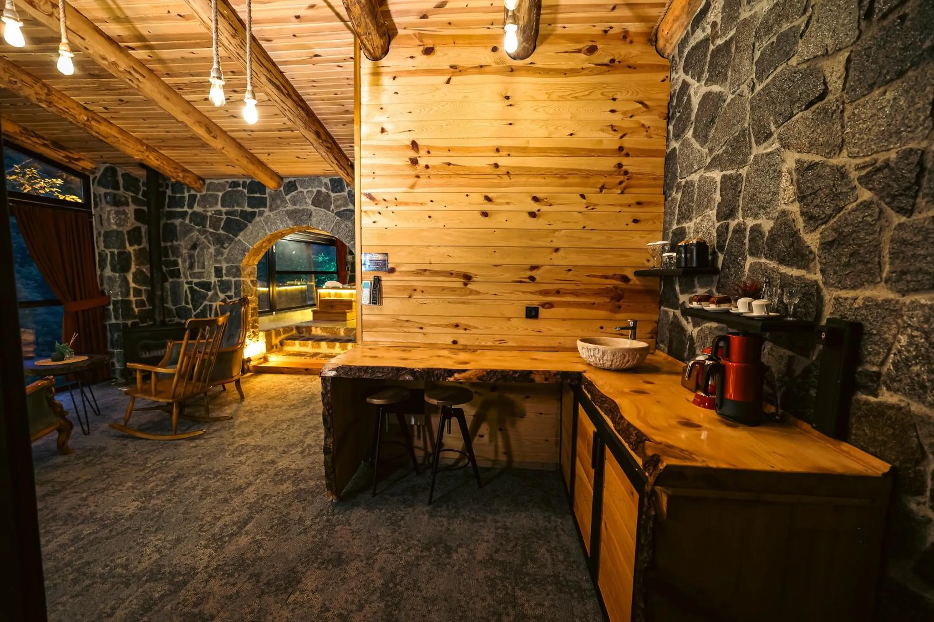 Dining area in bungalove tatil köyü