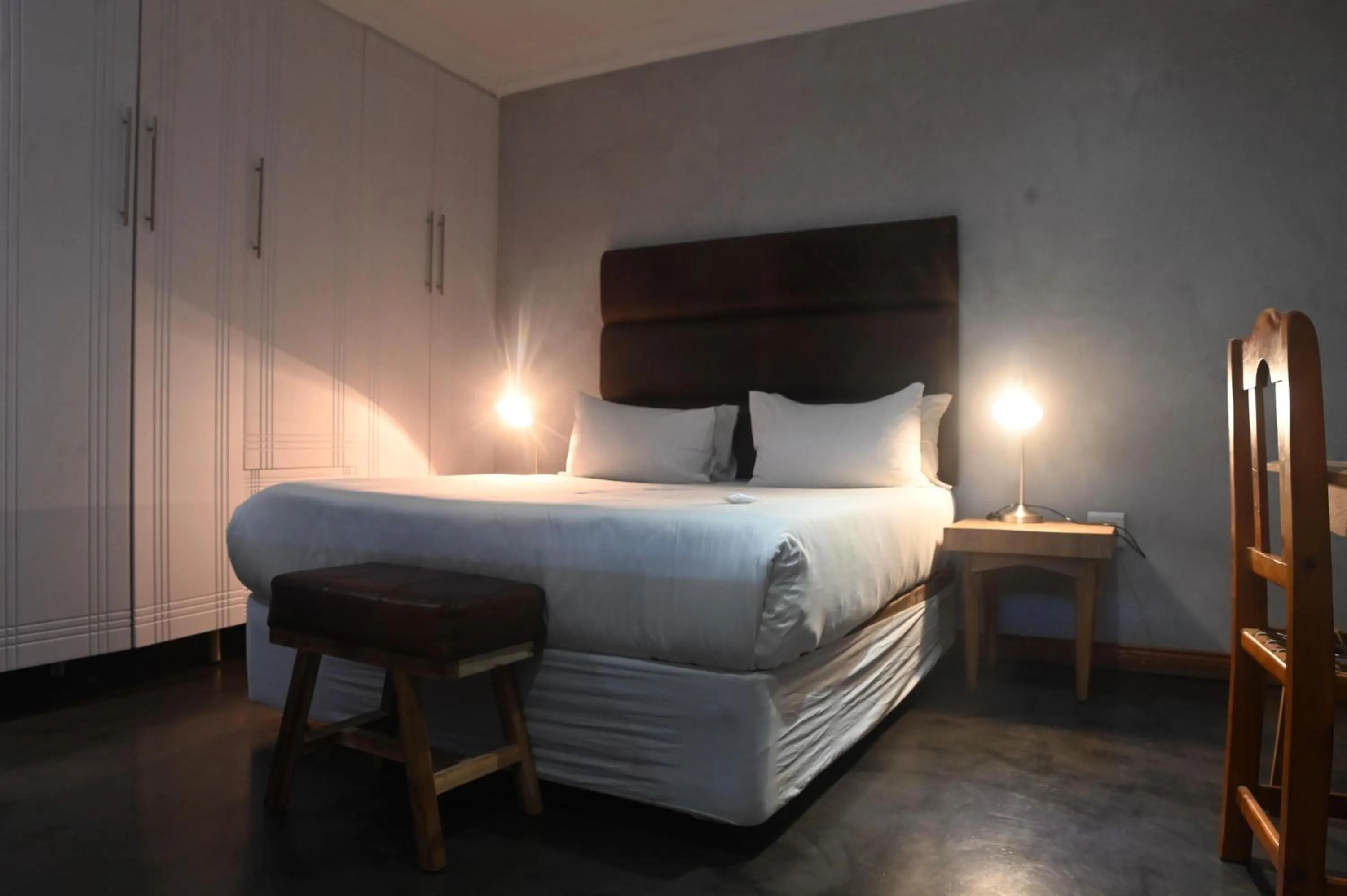 Deluxe Double Room with Shower in ANISA GUESTHOUSE
