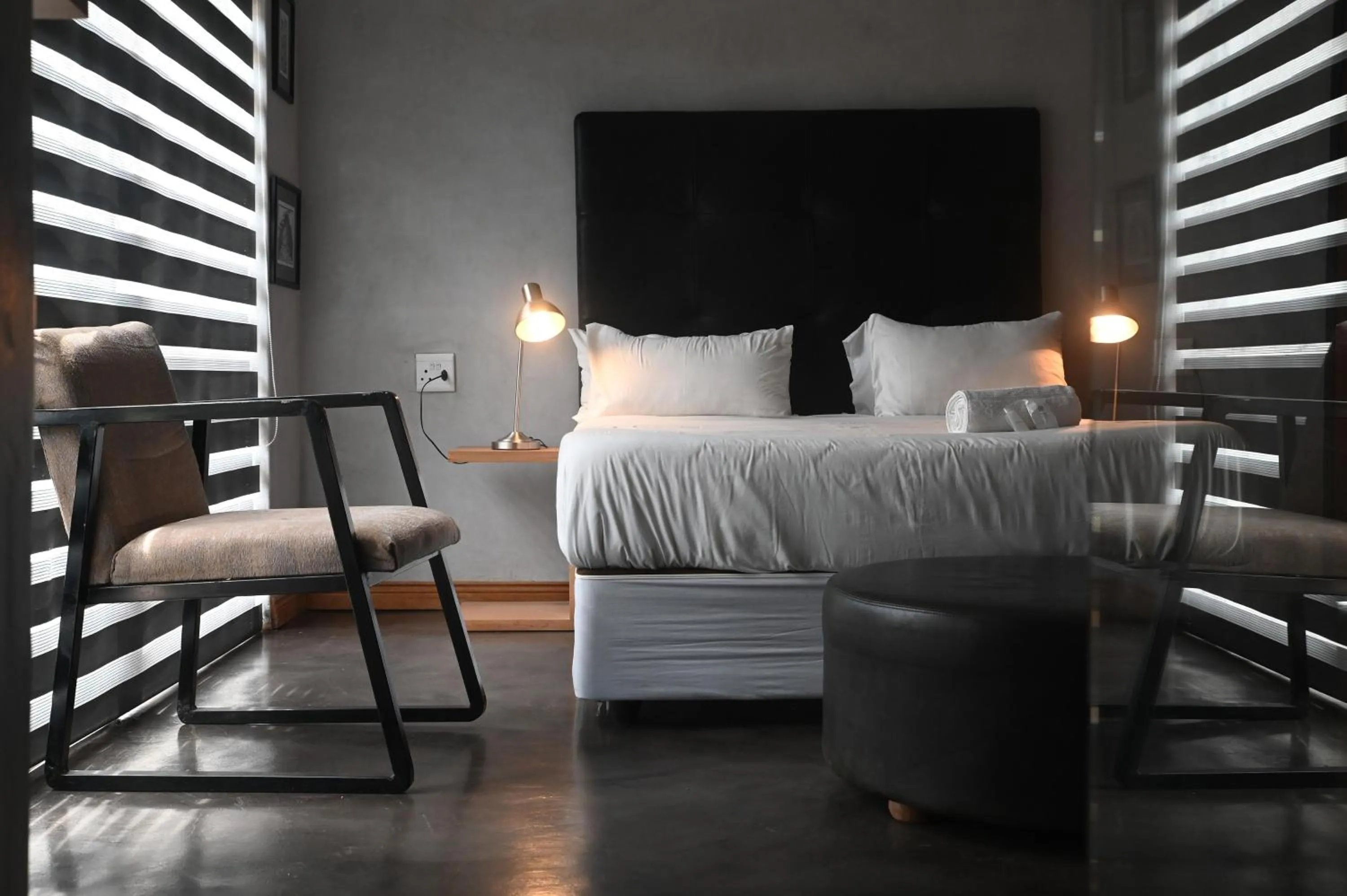 Deluxe Double Room with Balcony in ANISA GUESTHOUSE