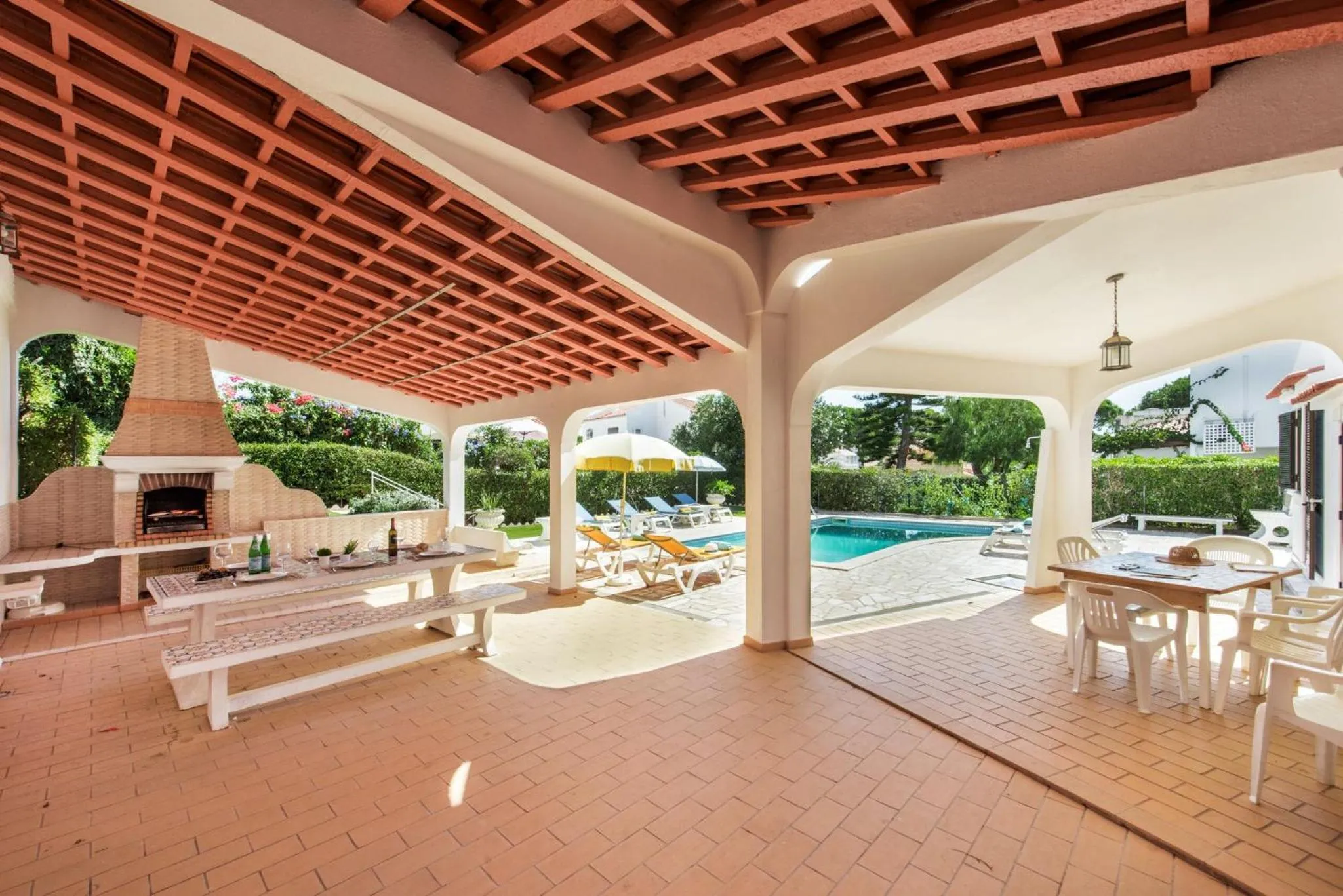 Patio in A Fantastic Place for Families, Hilton Hotel are and close to amenities