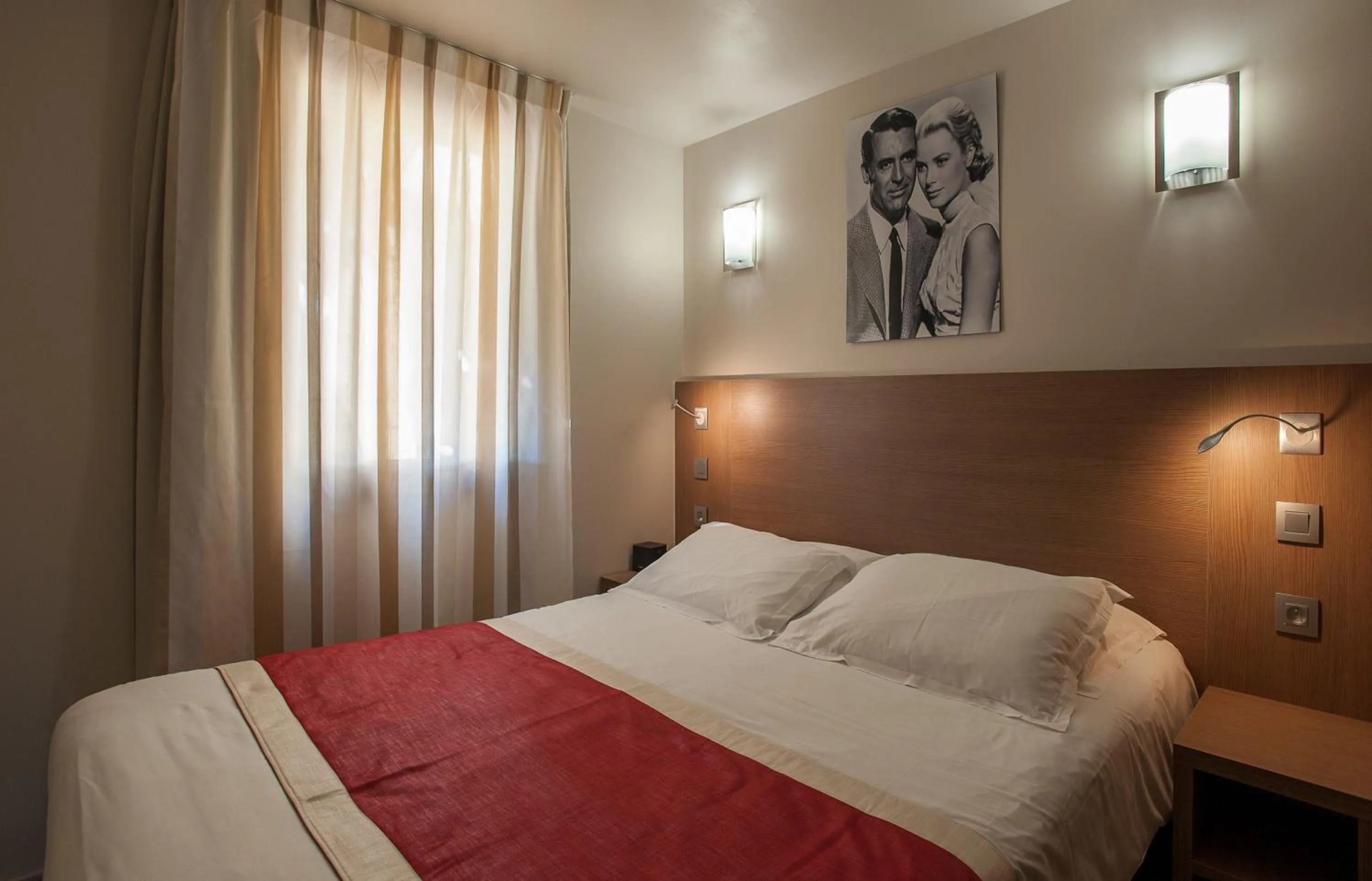 Bedroom, Bed in Hôtel Marina Corsica