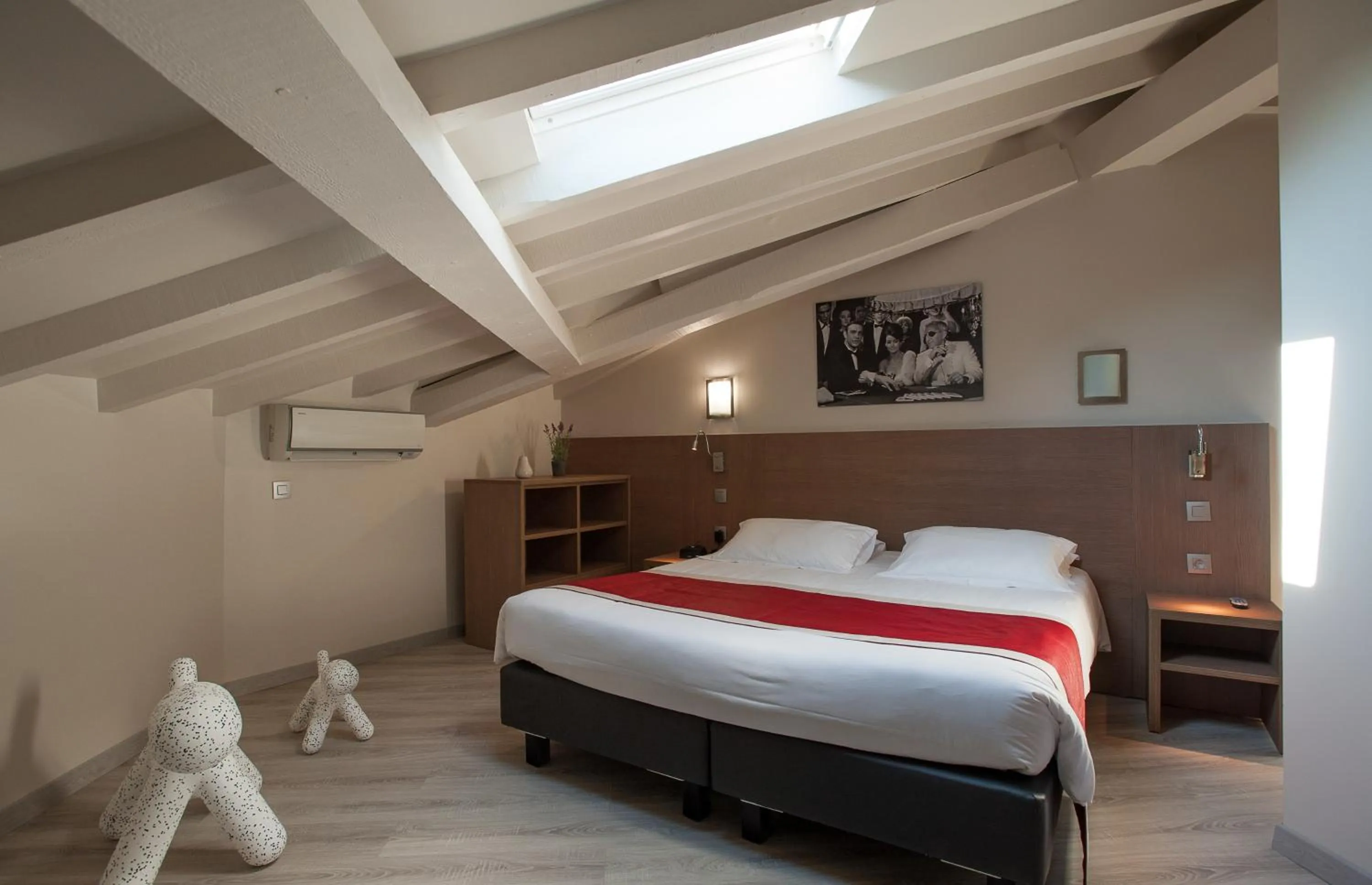 Bedroom, Bed in Hôtel Marina Corsica