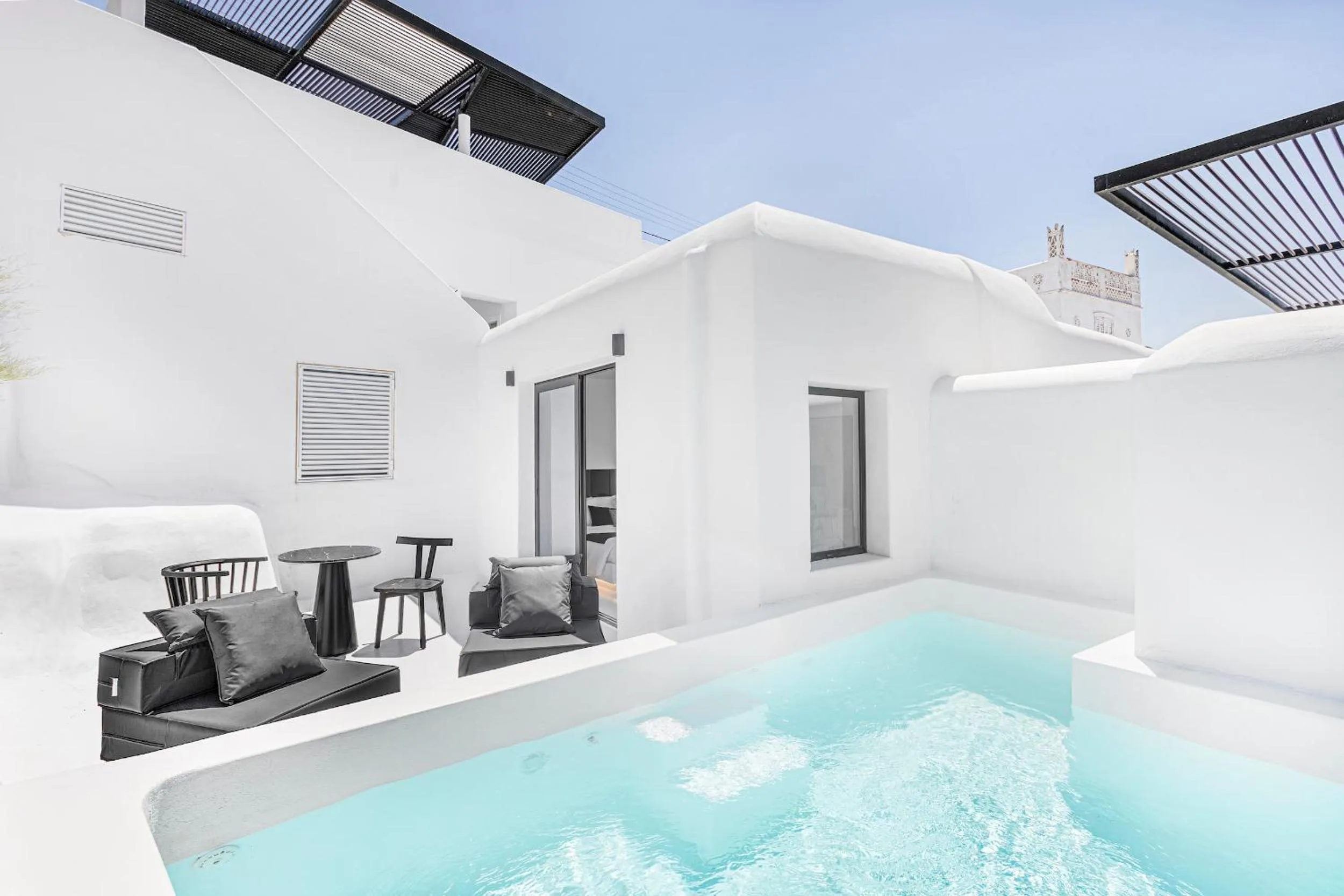 Patio in Tagoo Black Mykonos