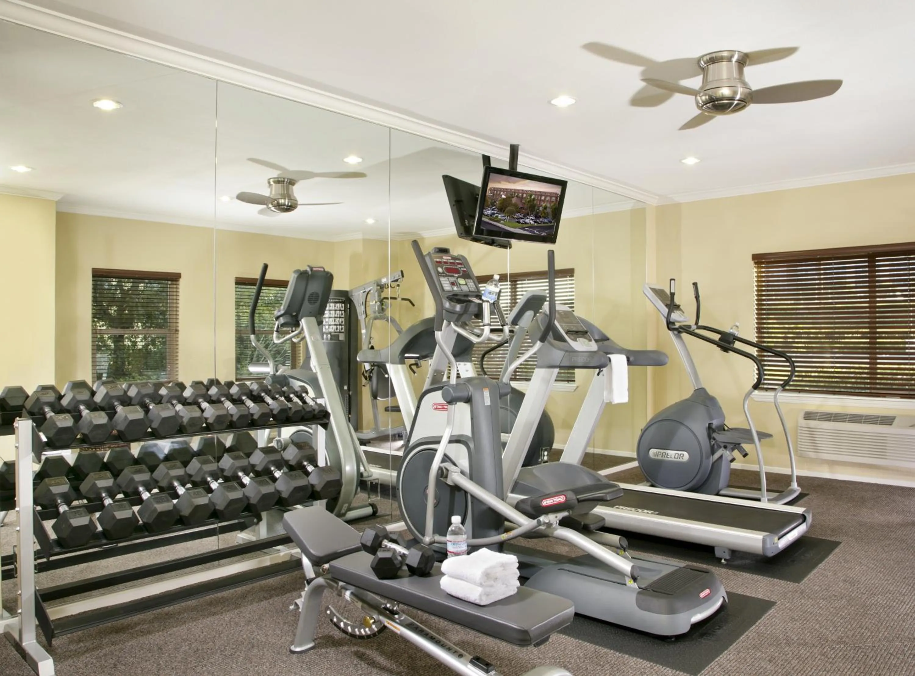 Fitness centre/facilities in Ayres Suites Yorba Linda/Anaheim Hills