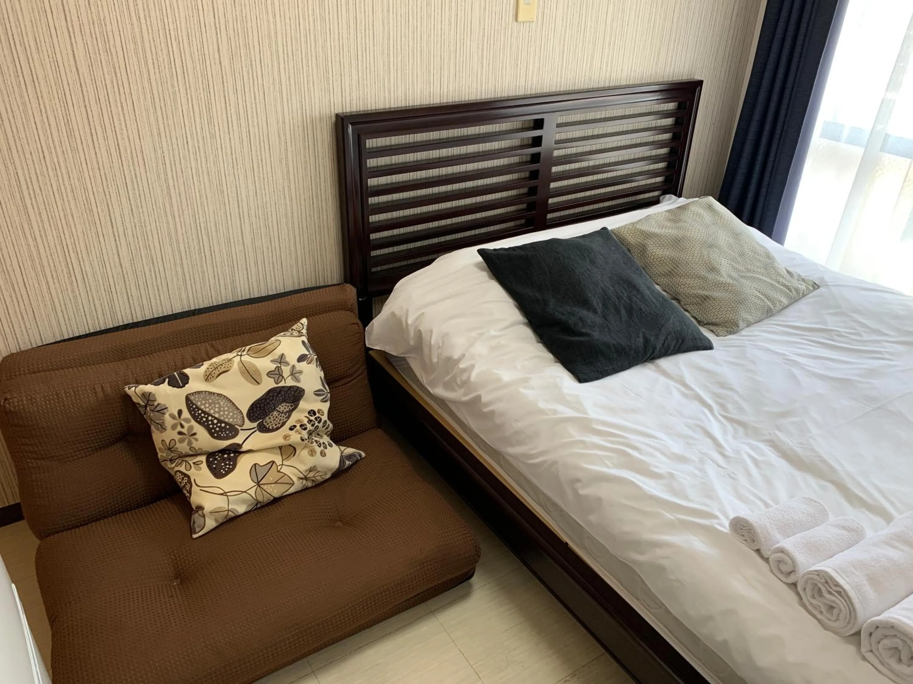 Bed in Exsaison Shirokita 612