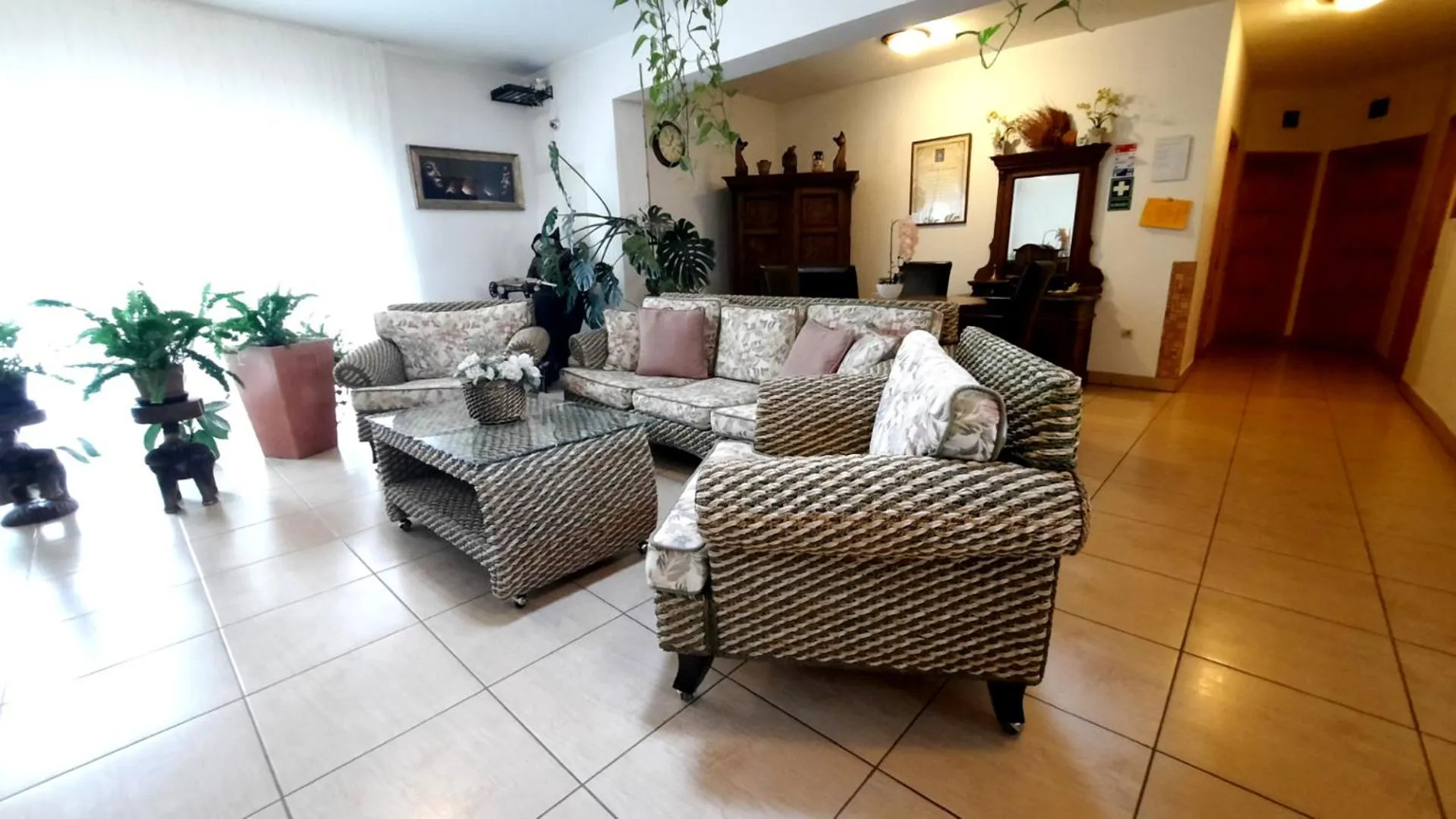 Airport Budapest Sarokhaz Panzio