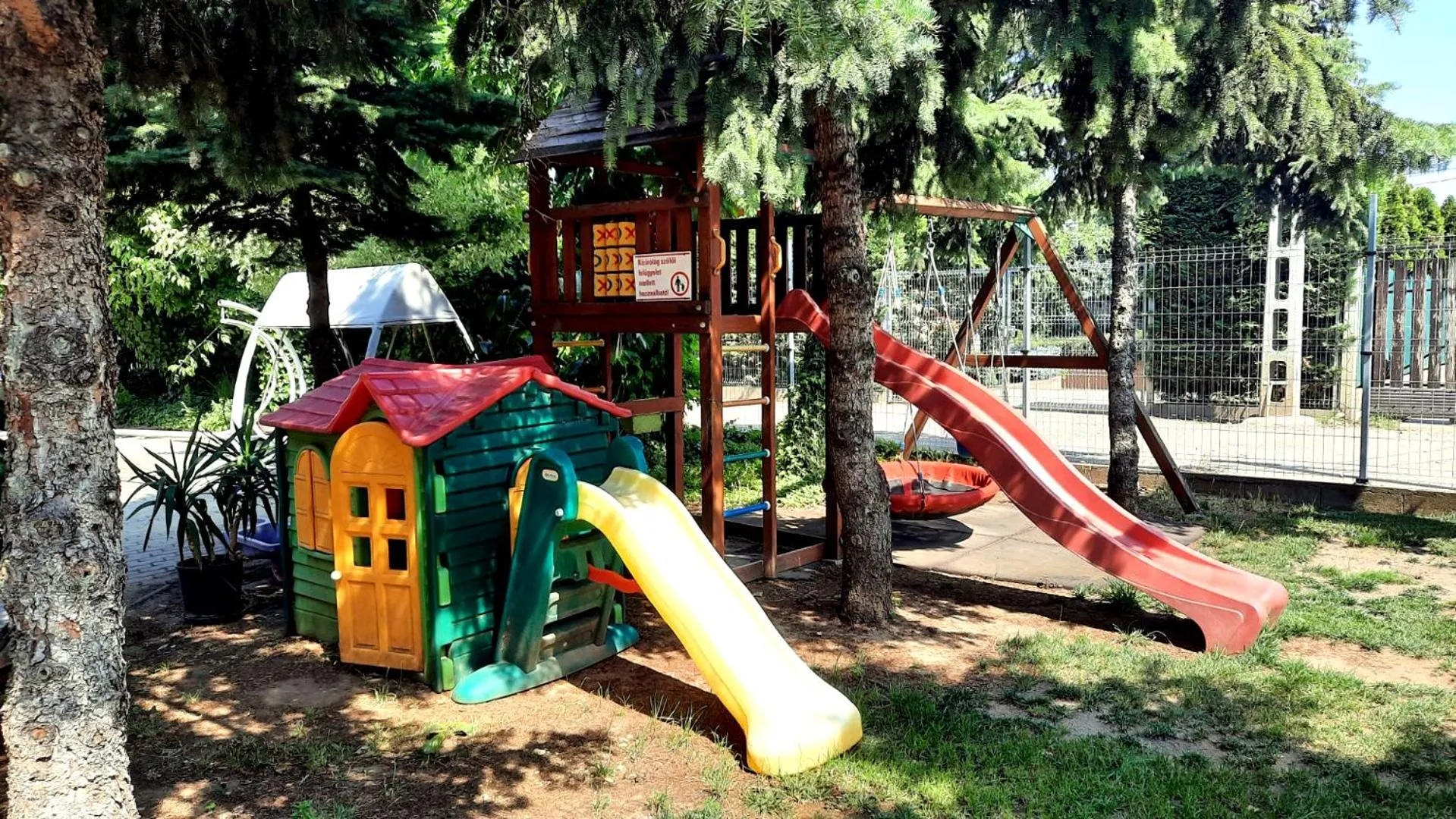 Airport Budapest Sarokhaz Panzio