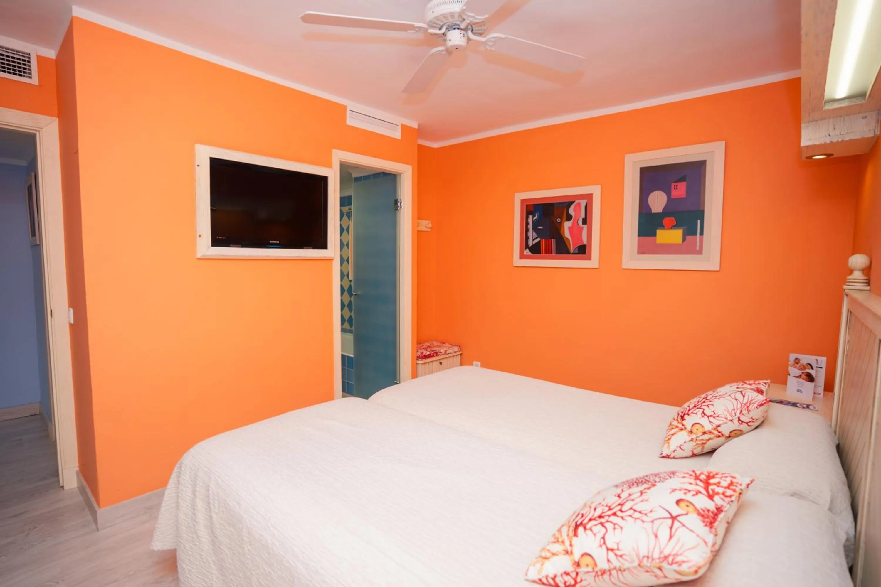 Bedroom, Bed in Royal Son Bou Family Club