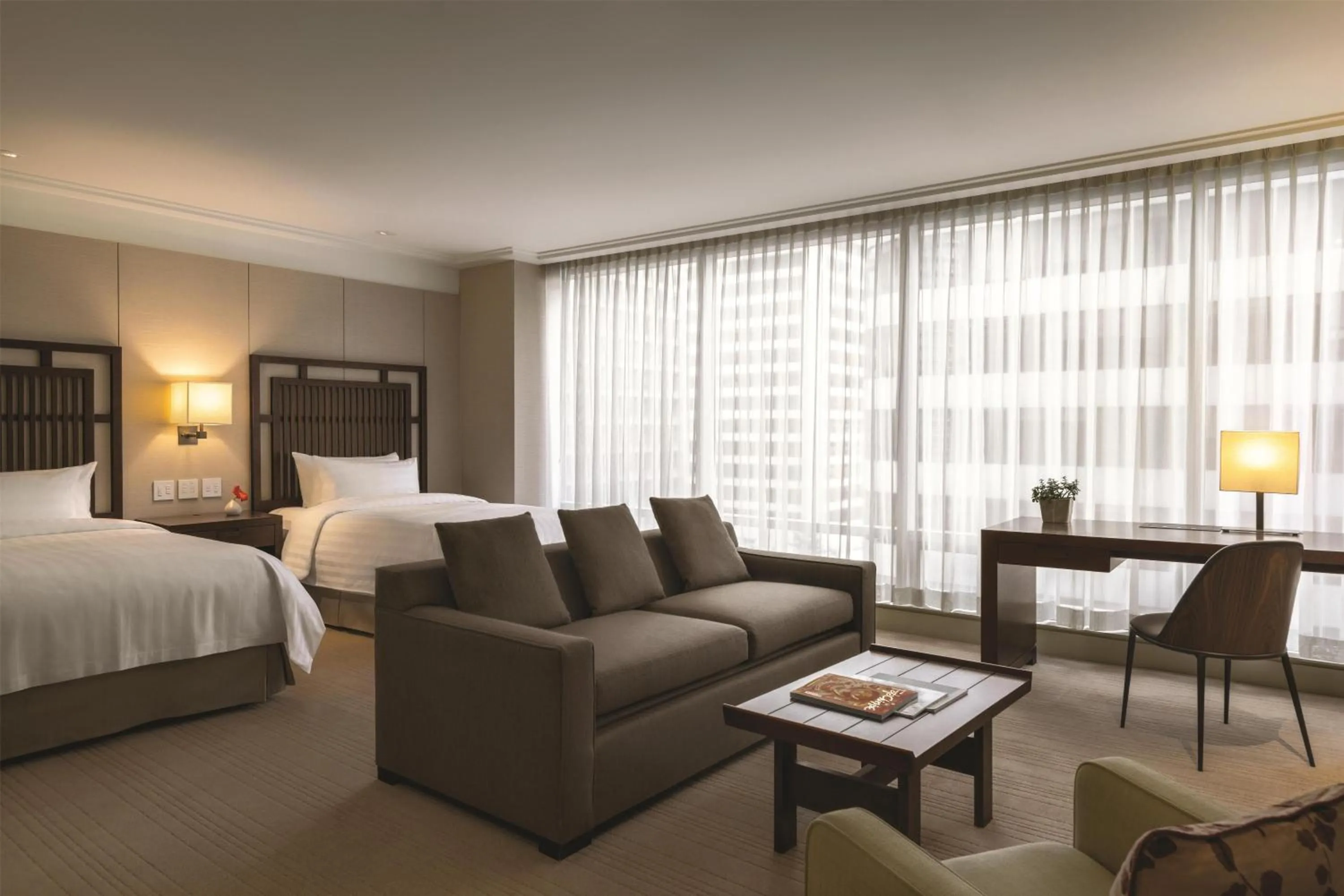 Bedroom, Bed in Hyatt Vancouver Downtown Alberni