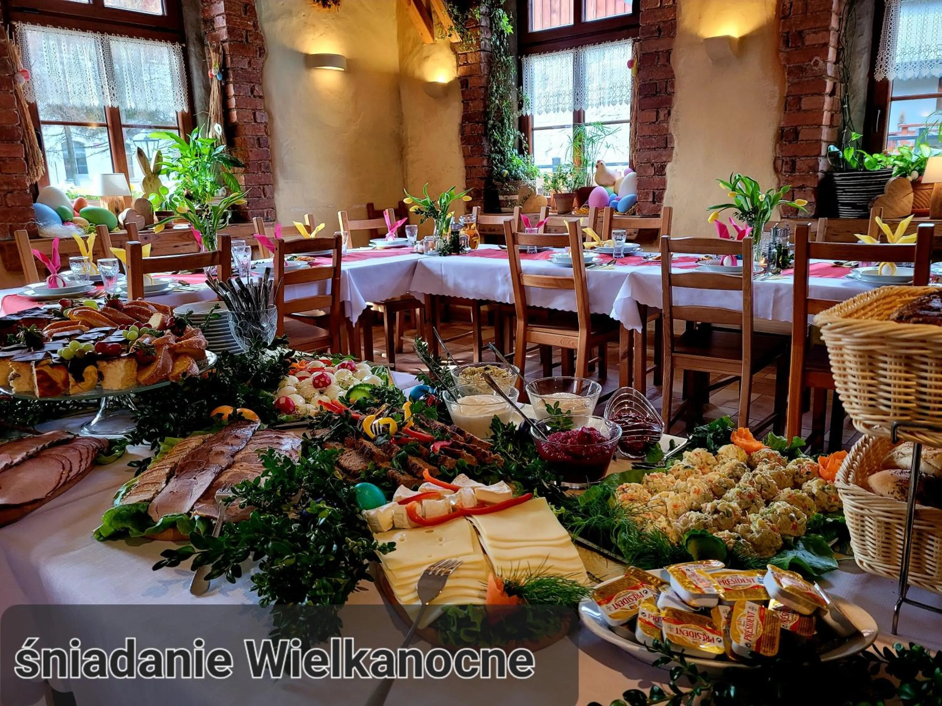 Restaurant/places to eat in Gościniec Pod Lipą